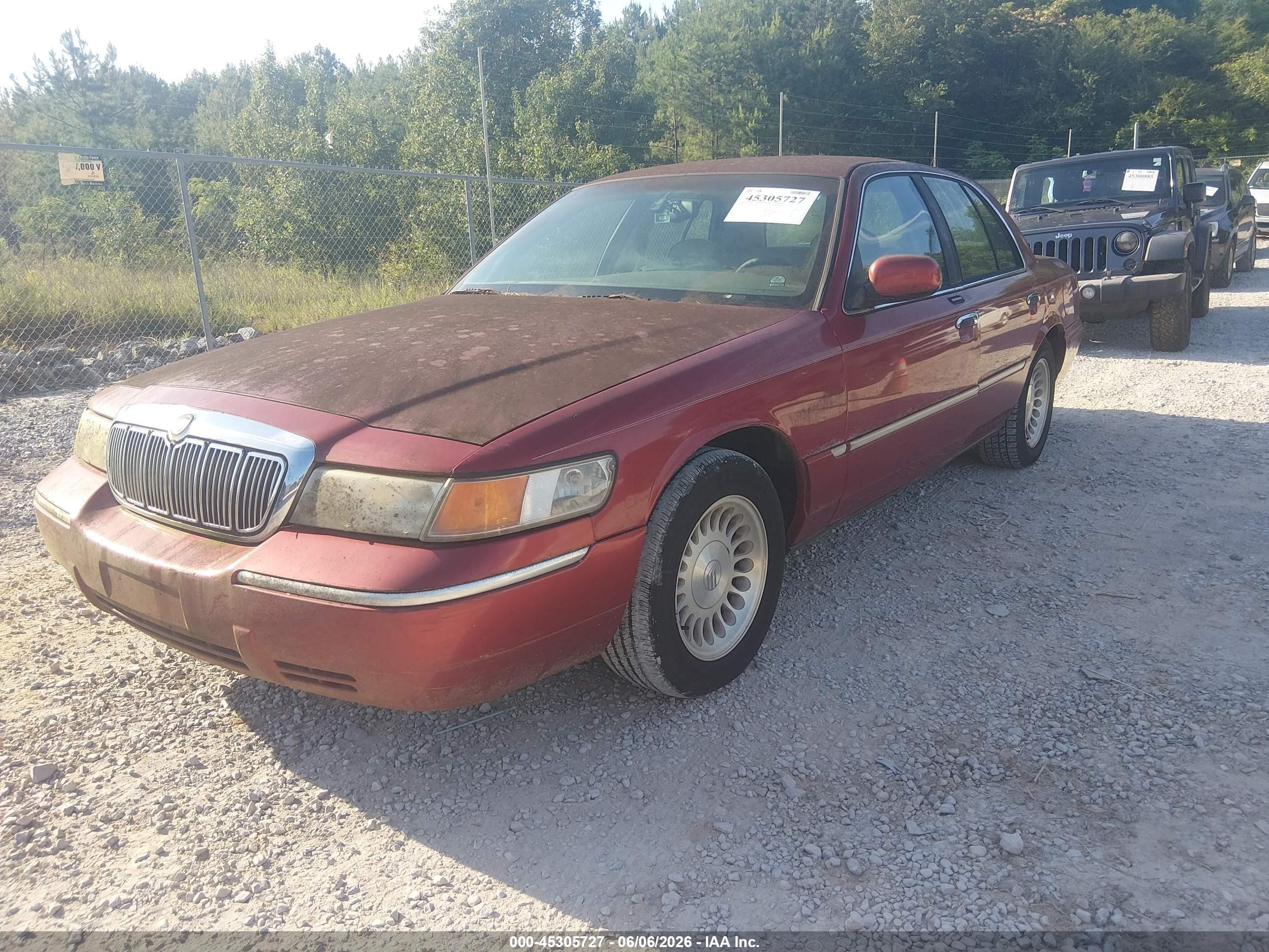 2001 Mercury Grand Marquis Ls Red vin: 2MEFM75W11X643060