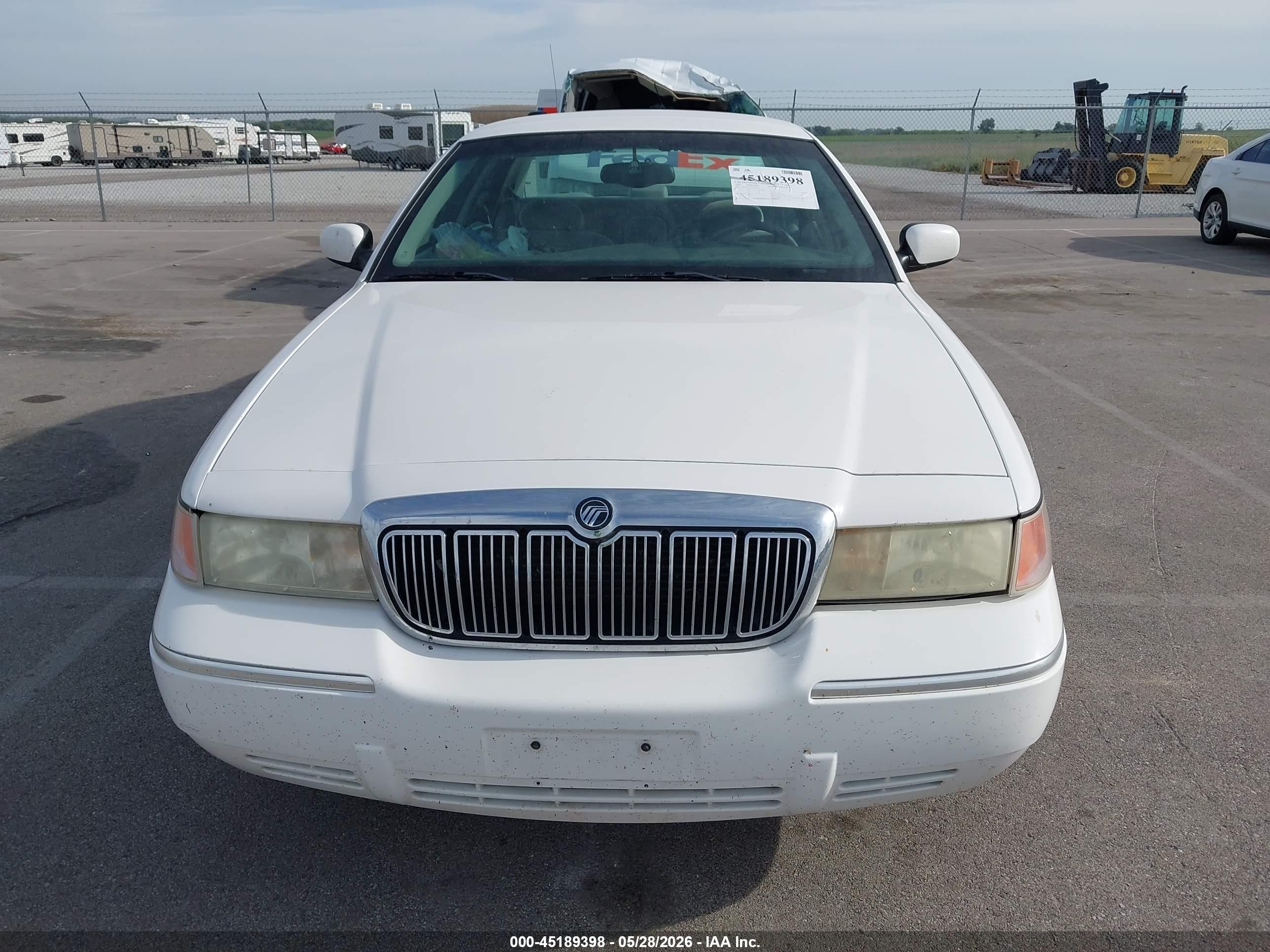2001 Mercury Grand Marquis Ls Белый vin: 2MEFM75W11X654771