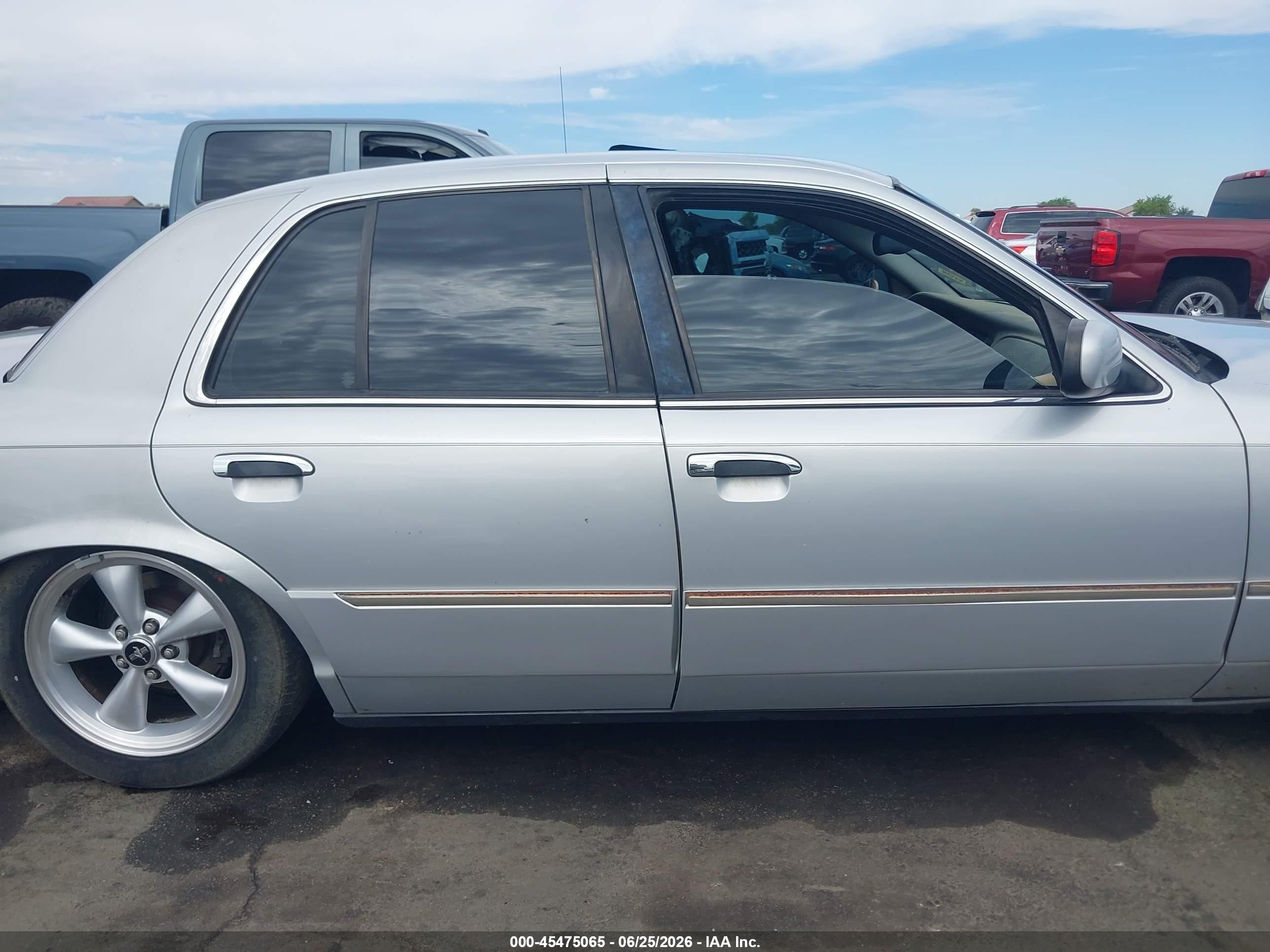 2002 Mercury Grand Marquis Ls Silver vin: 2MEFM75W12X644226