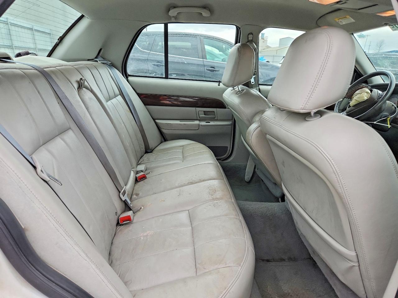 2003 Mercury Grand Marquis Ls White vin: 2MEFM75W13X686915