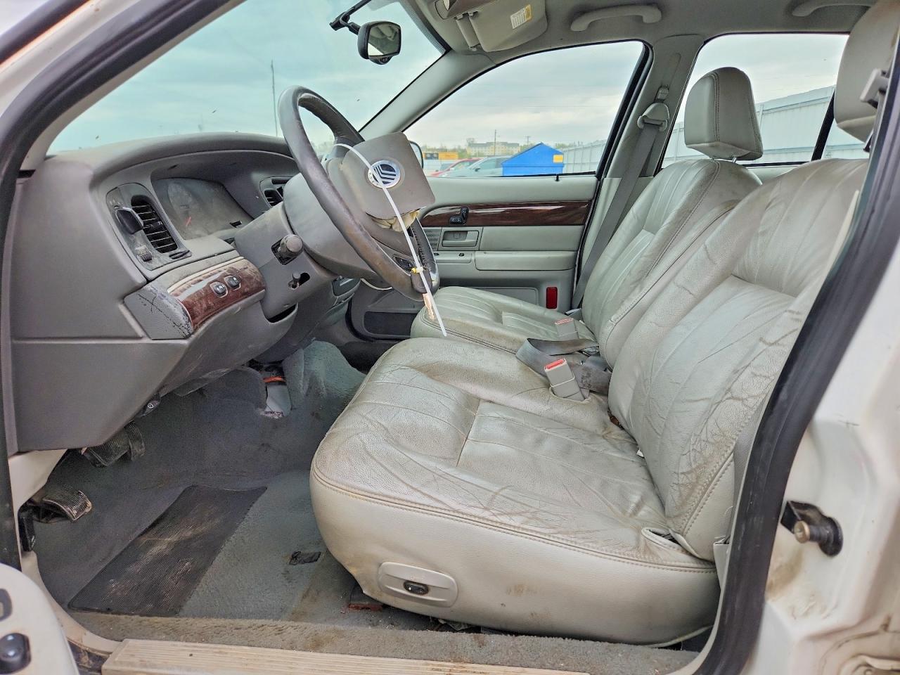 2003 Mercury Grand Marquis Ls White vin: 2MEFM75W13X686915