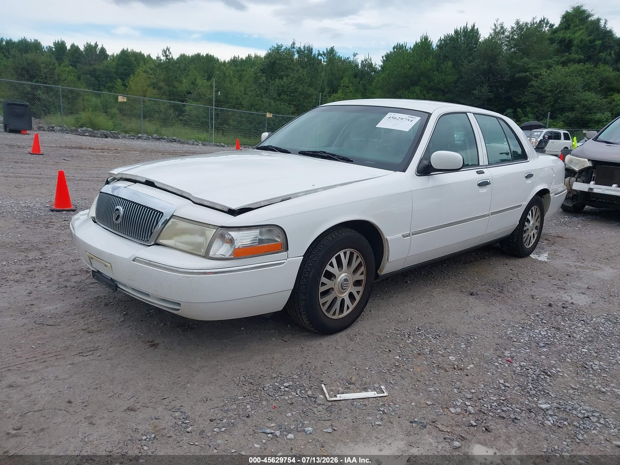 2004 Mercury Grand Marquis Ls White vin: 2MEFM75W14X612315