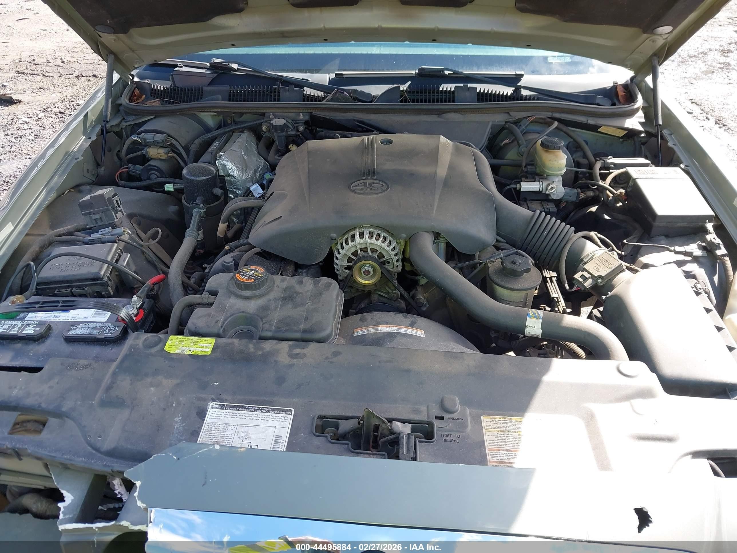 1998 Mercury Grand Marquis   Gray vin: 2MEFM75W1WX637007