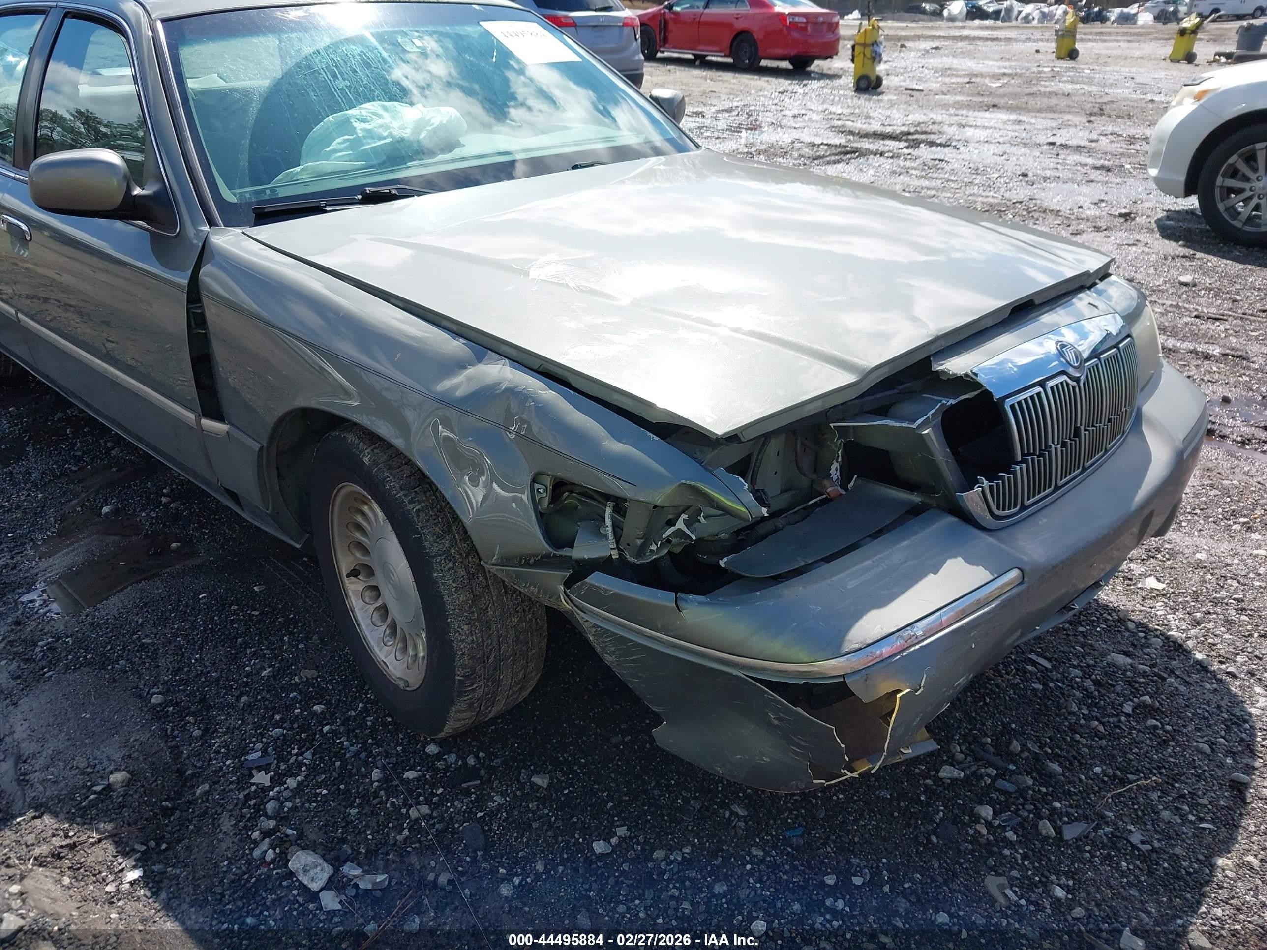 1998 Mercury Grand Marquis   Gray vin: 2MEFM75W1WX637007