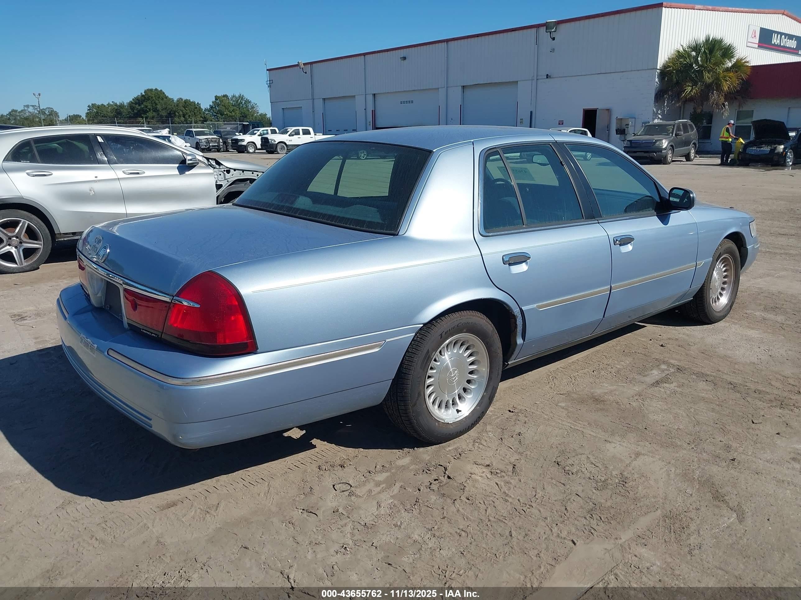 1998 Mercury Grand Marquis   Blue vin: 2MEFM75W1WX682027