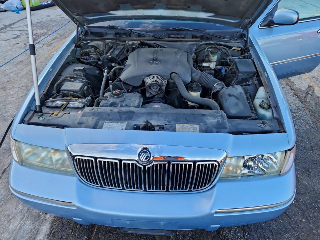 2000 Mercury Grand Marquis Ls Синий vin: 2MEFM75W1YX666235