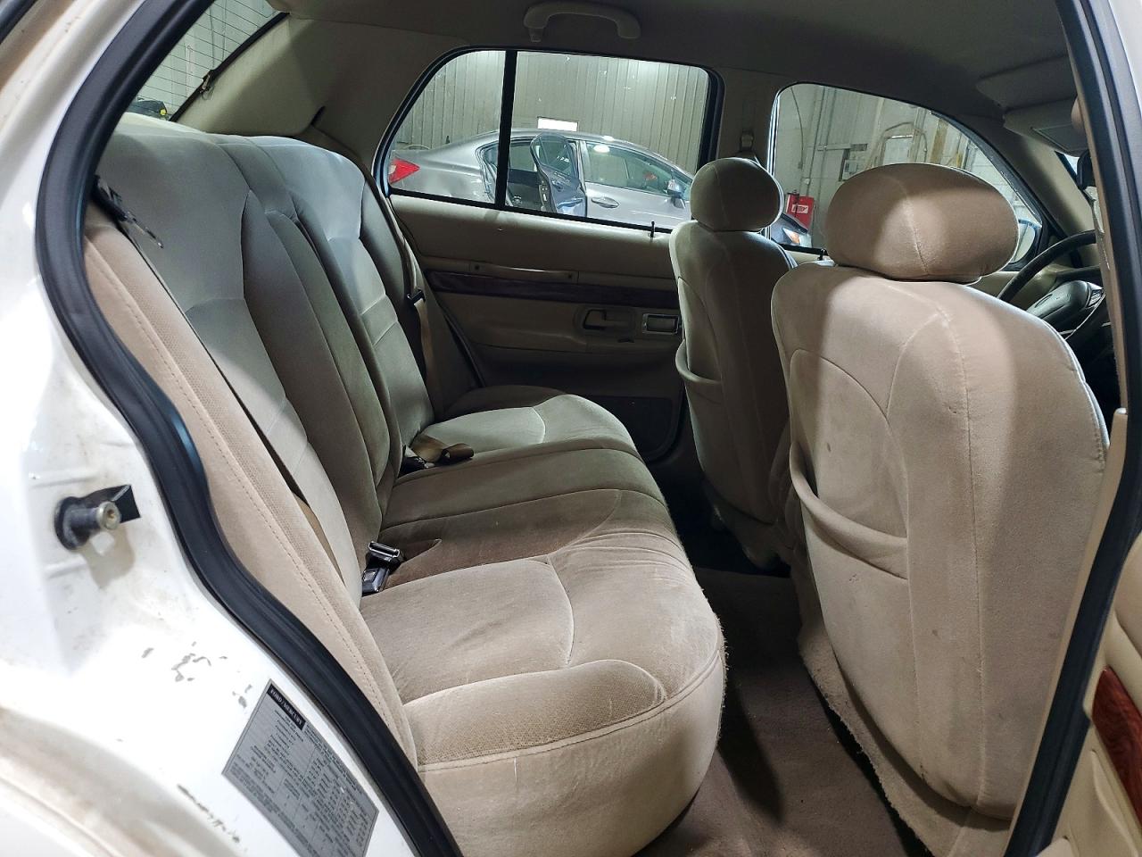 2000 Mercury Grand Marquis Ls White vin: 2MEFM75W1YX721041