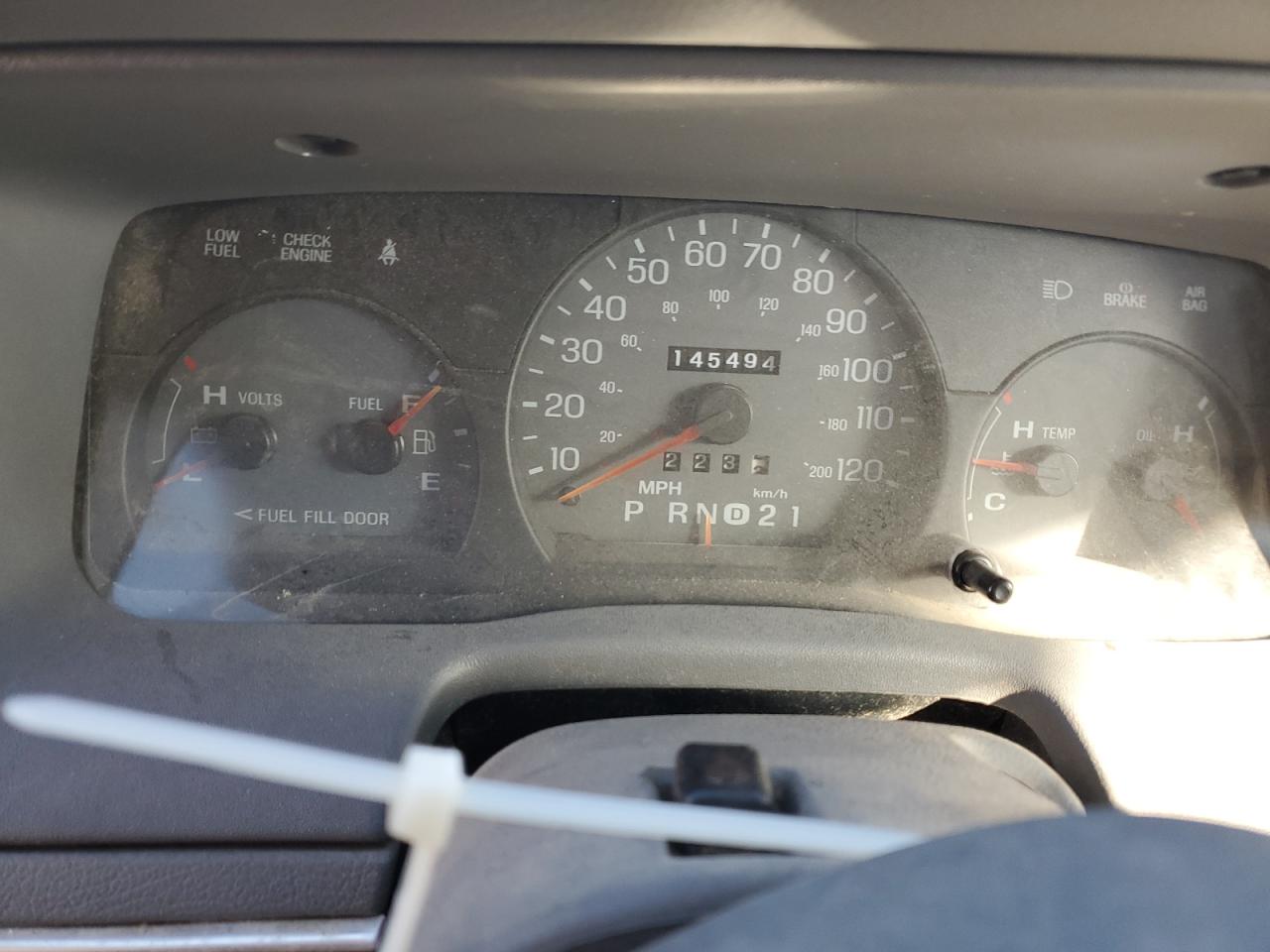 2002 Mercury Grand Marquis Ls Silver vin: 2MEFM75W22X623854