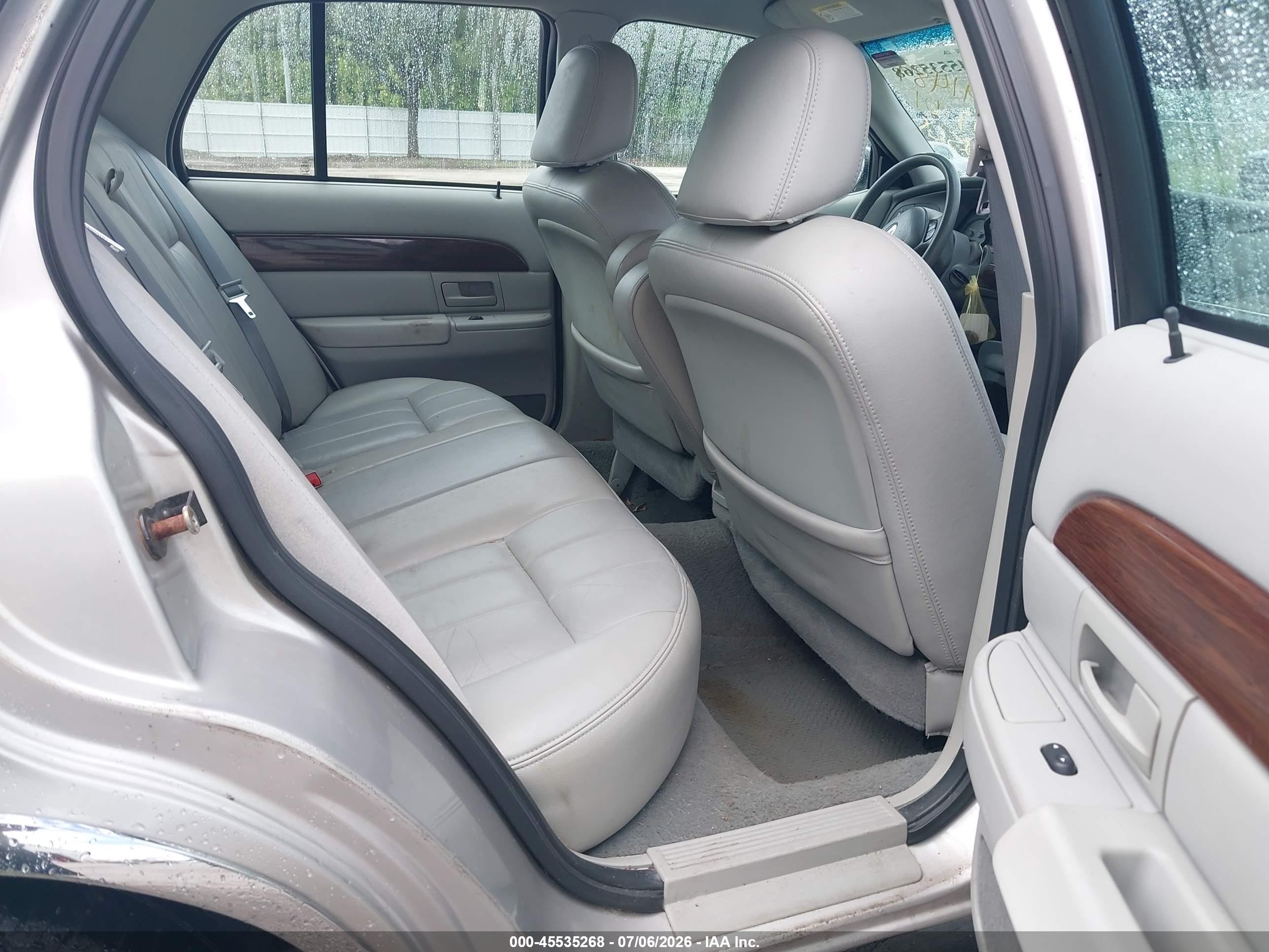 2003 Mercury Grand Marquis Ls Silver vin: 2MEFM75W23X691489