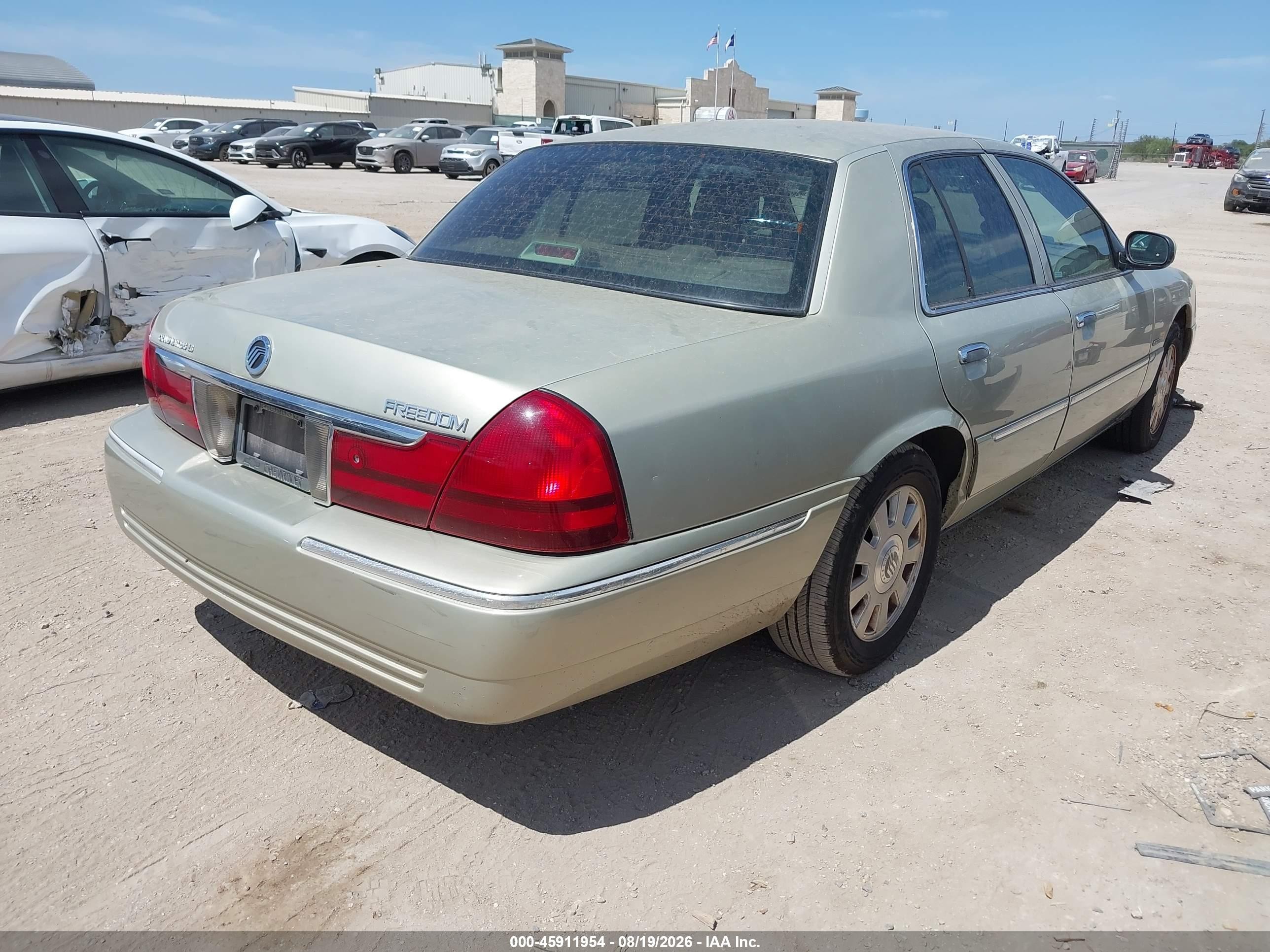 2003 Mercury Grand Marquis Ls Gold vin: 2MEFM75W23X692478