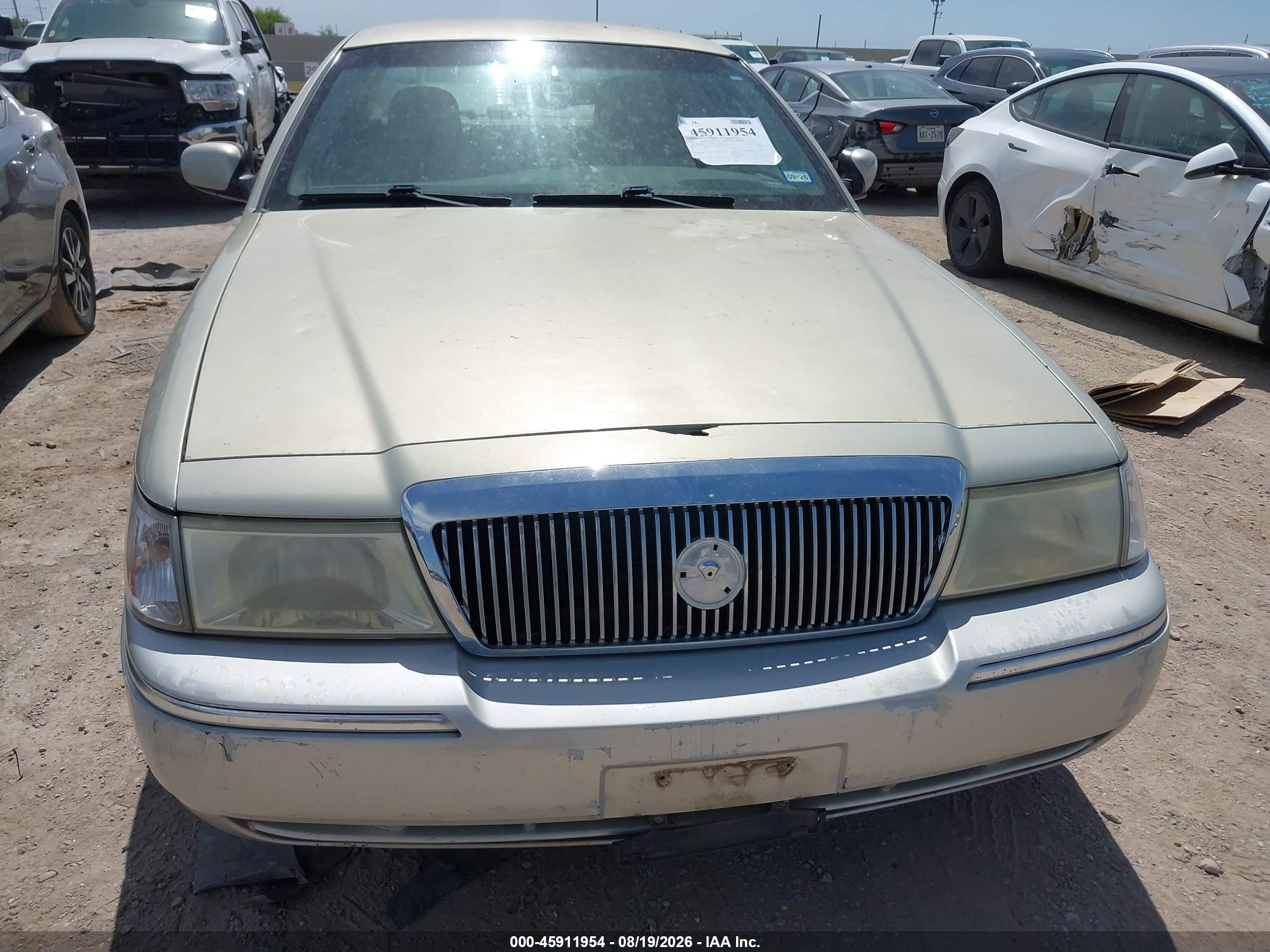 2003 Mercury Grand Marquis Ls Gold vin: 2MEFM75W23X692478
