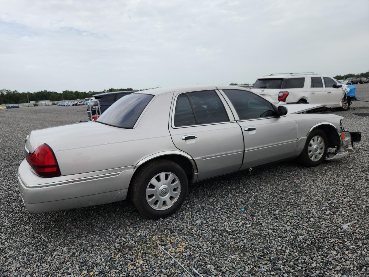 2004 Mercury Grand Marquis Ls Silver vin: 2MEFM75W24X697021
