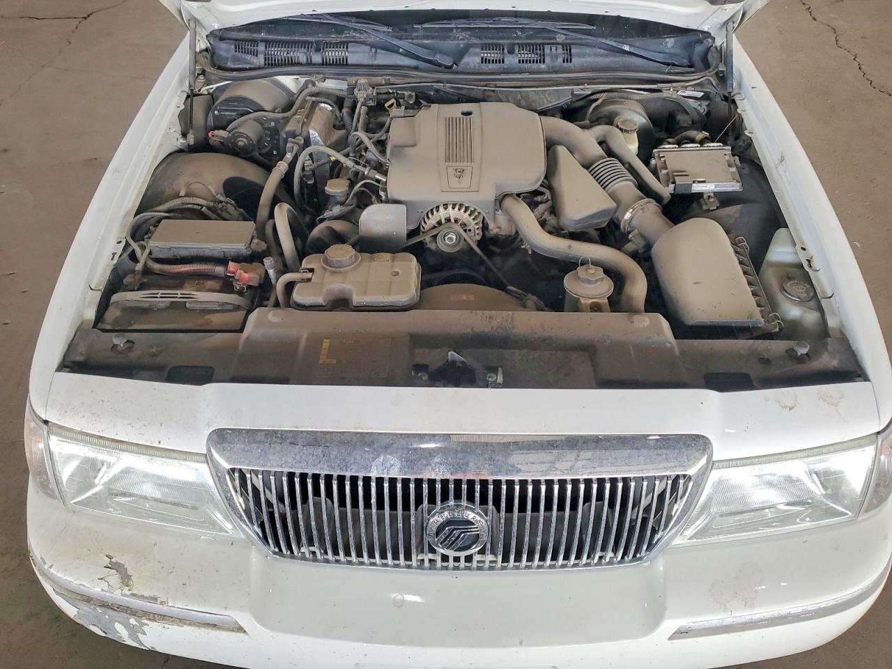 2005 Mercury Grand Marquis Ls Beige vin: 2MEFM75W25X632025