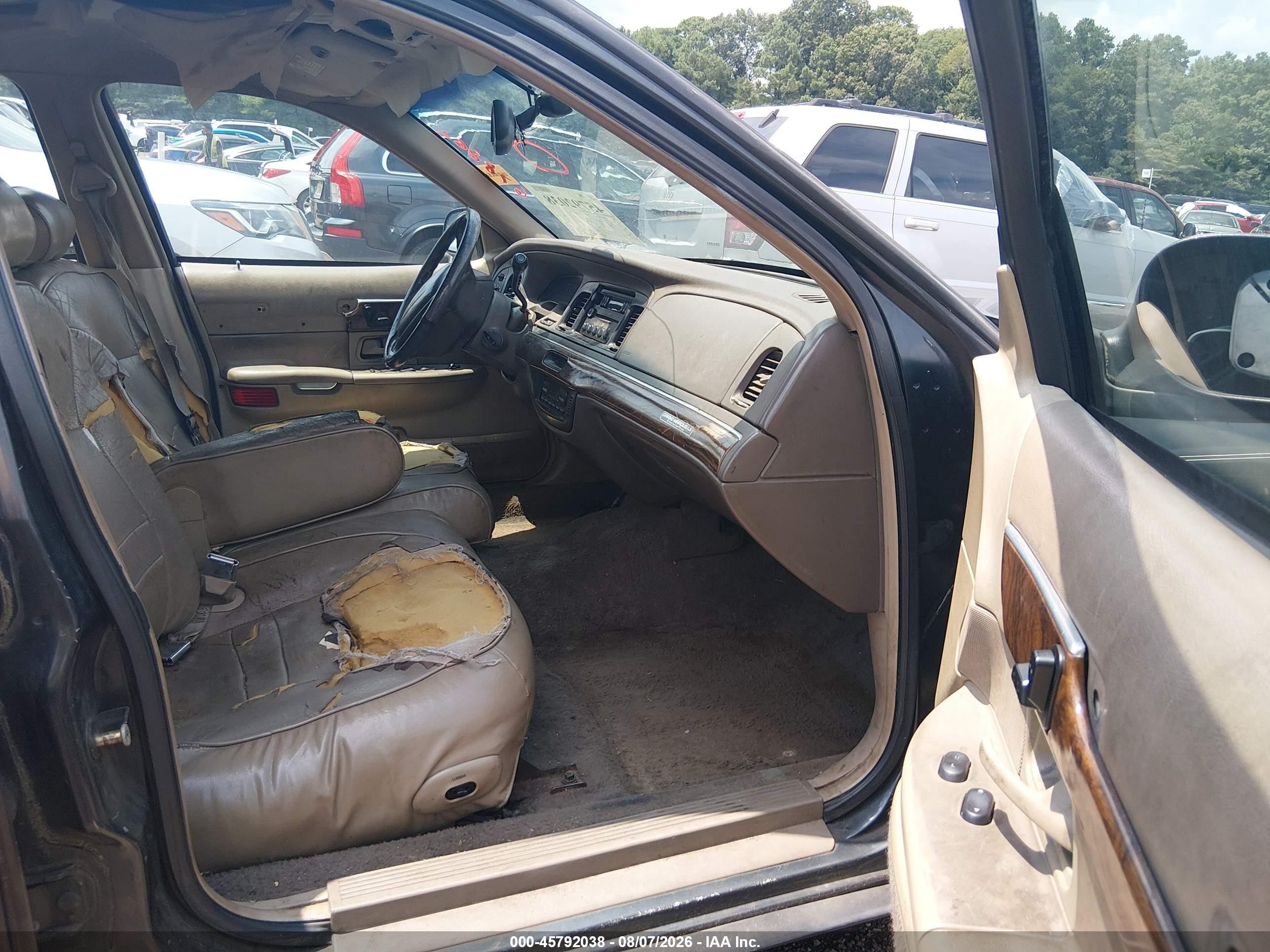 1999 Mercury Grand Marquis Ls Синий vin: 2MEFM75W2XX678862