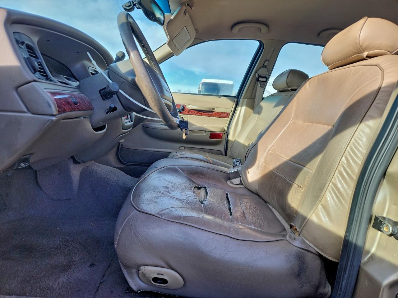 2000 Mercury Grand Marquis Ls Beige vin: 2MEFM75W2YX607193