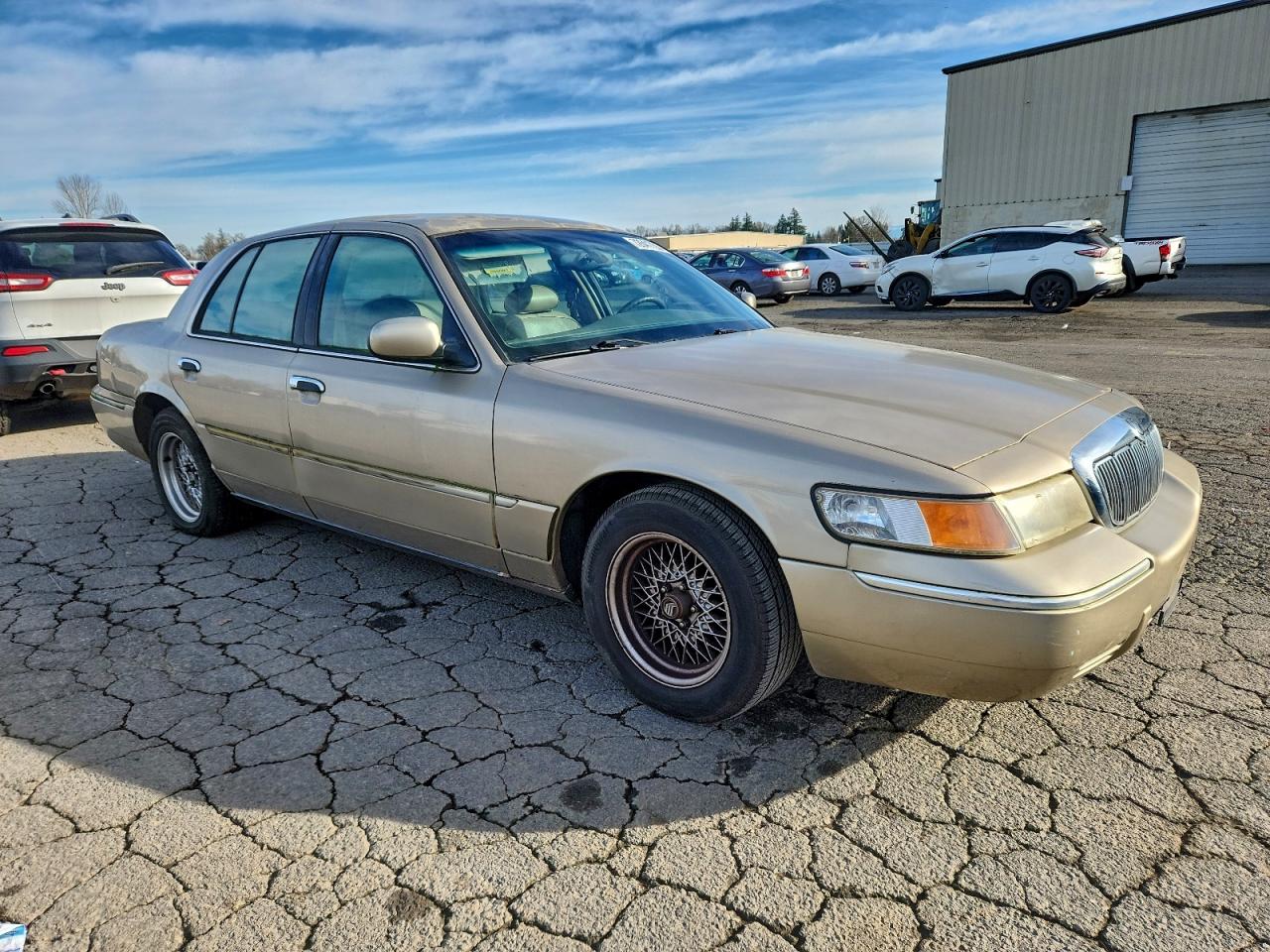 2000 Mercury Grand Marquis Ls Beige vin: 2MEFM75W2YX607193