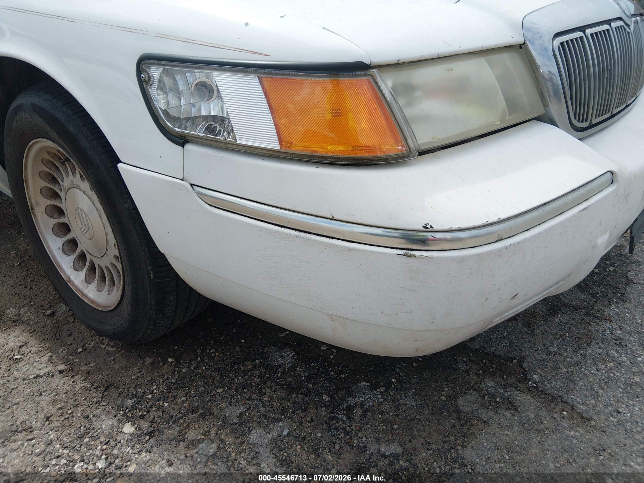 2001 Mercury Grand Marquis Ls White vin: 2MEFM75W31X612523