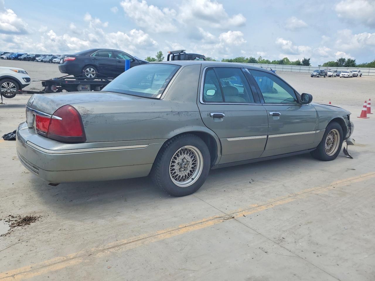 2001 Mercury Grand Marquis Ls Silver vin: 2MEFM75W31X627507