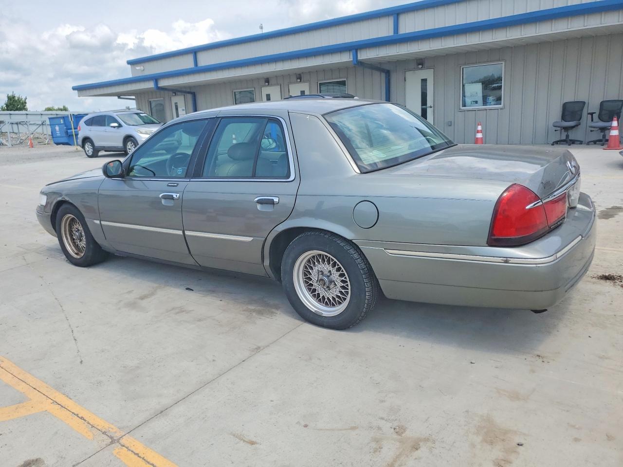 2001 Mercury Grand Marquis Ls Silver vin: 2MEFM75W31X627507