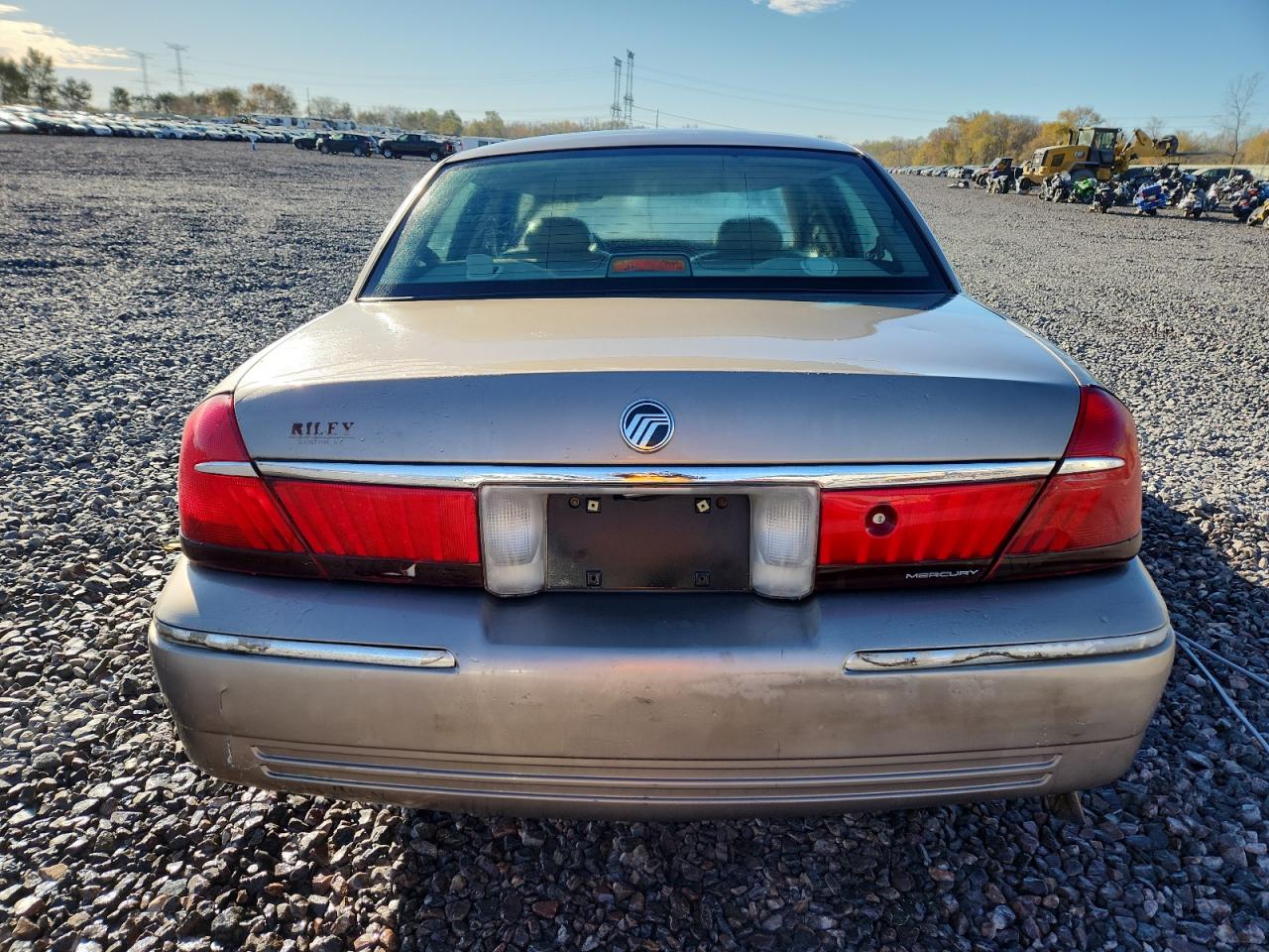 2001 Mercury Grand Marquis Ls Tan vin: 2MEFM75W31X643139