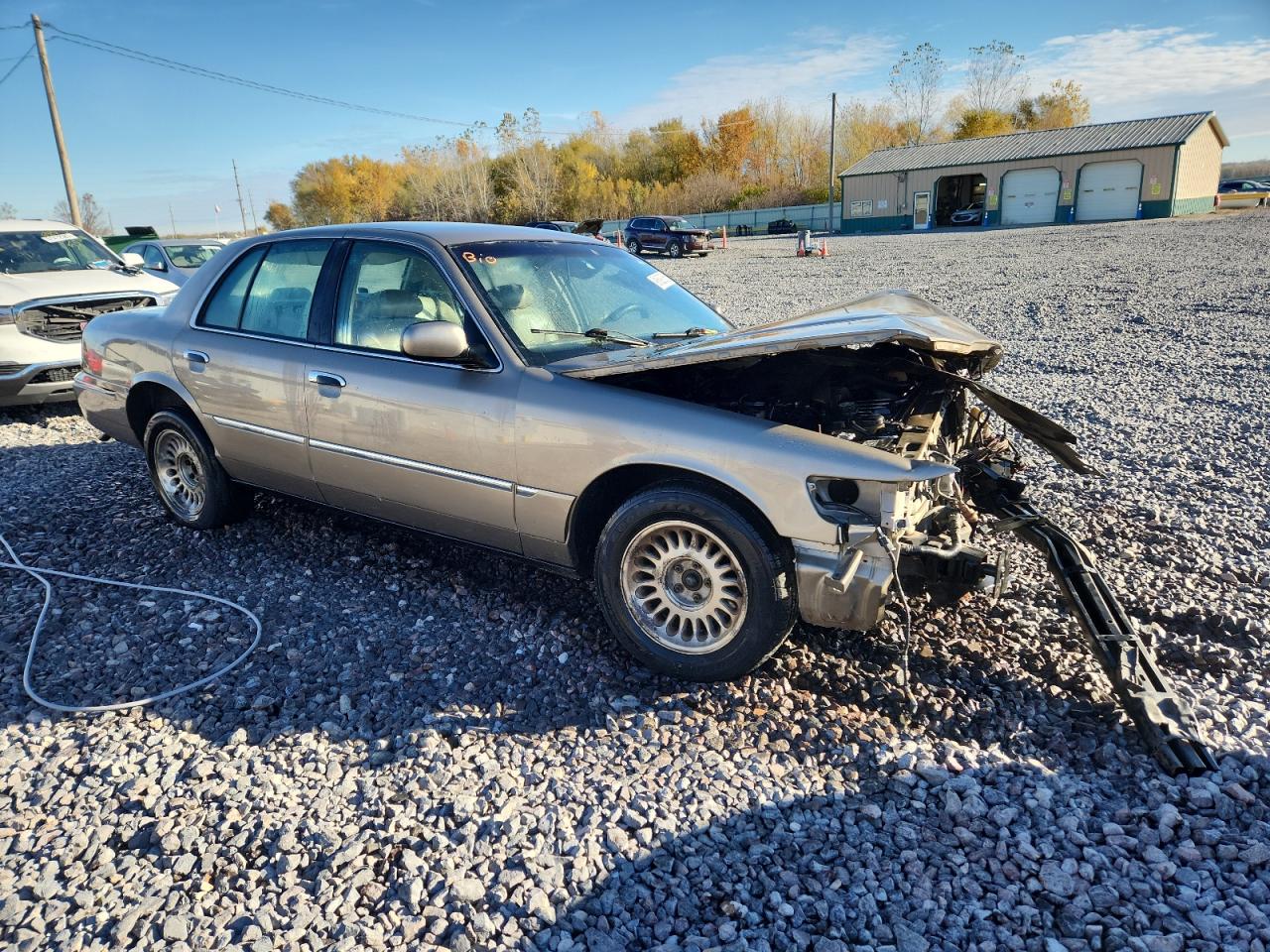 2001 Mercury Grand Marquis Ls Tan vin: 2MEFM75W31X643139