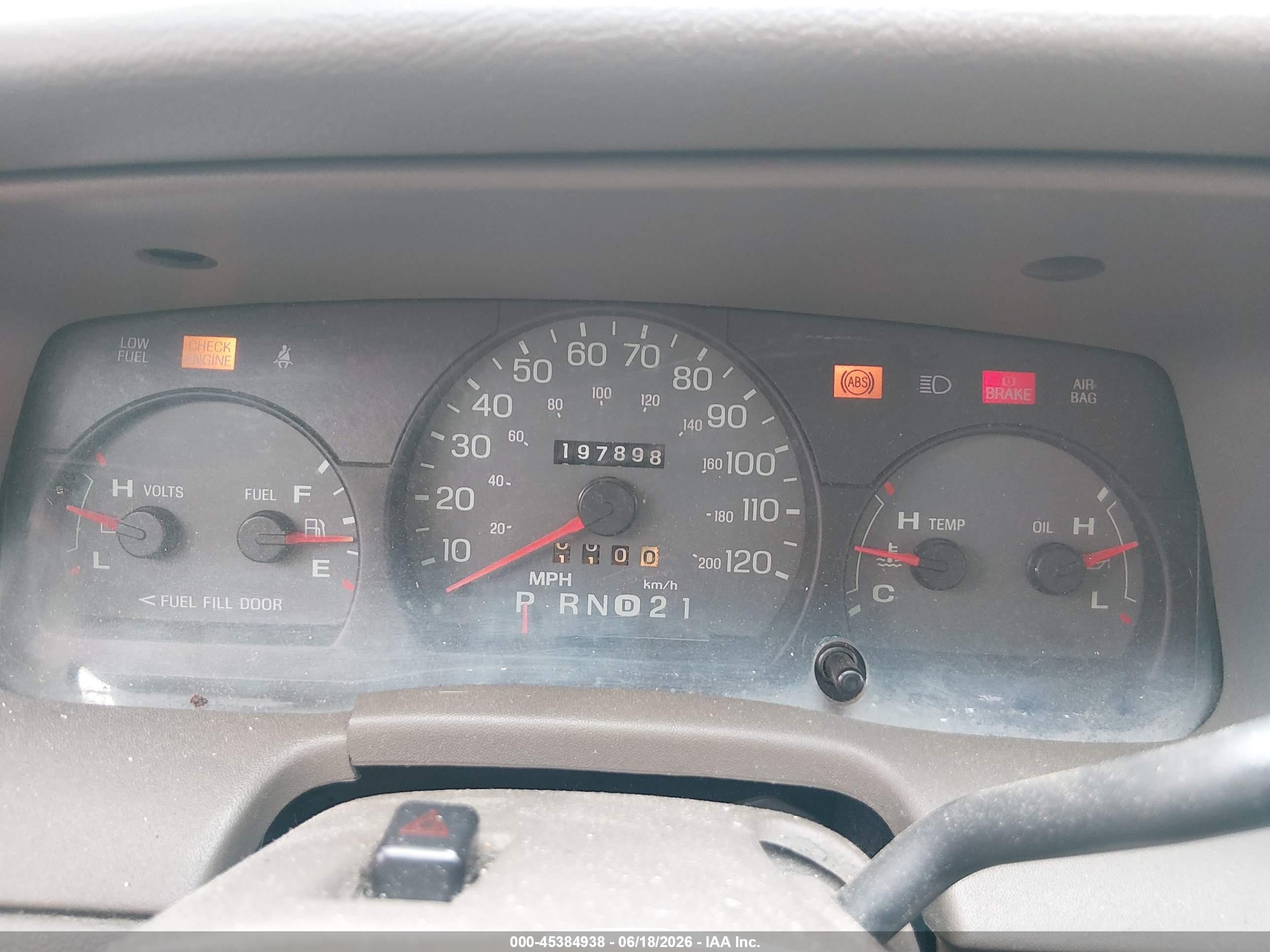 2001 Mercury Grand Marquis Ls Burgundy vin: 2MEFM75W31X658174