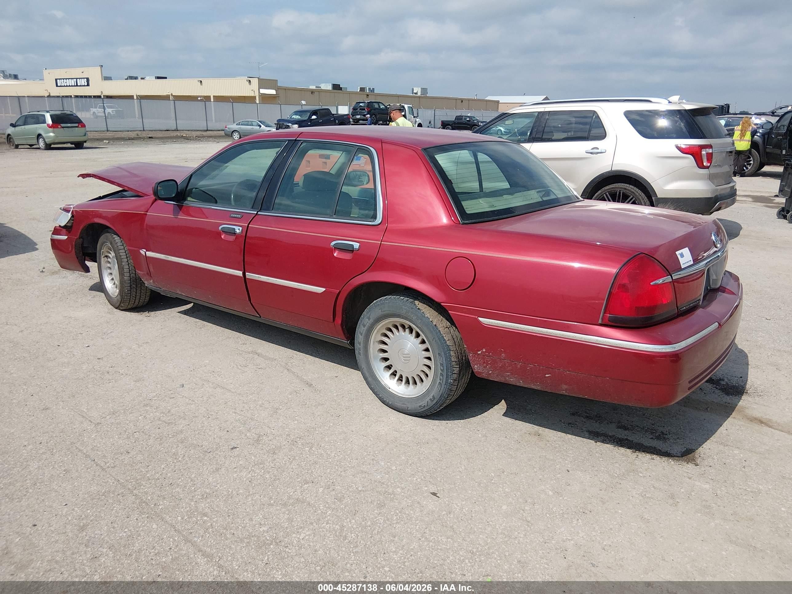 2001 Mercury Grand Marquis Ls Красный vin: 2MEFM75W31X668073