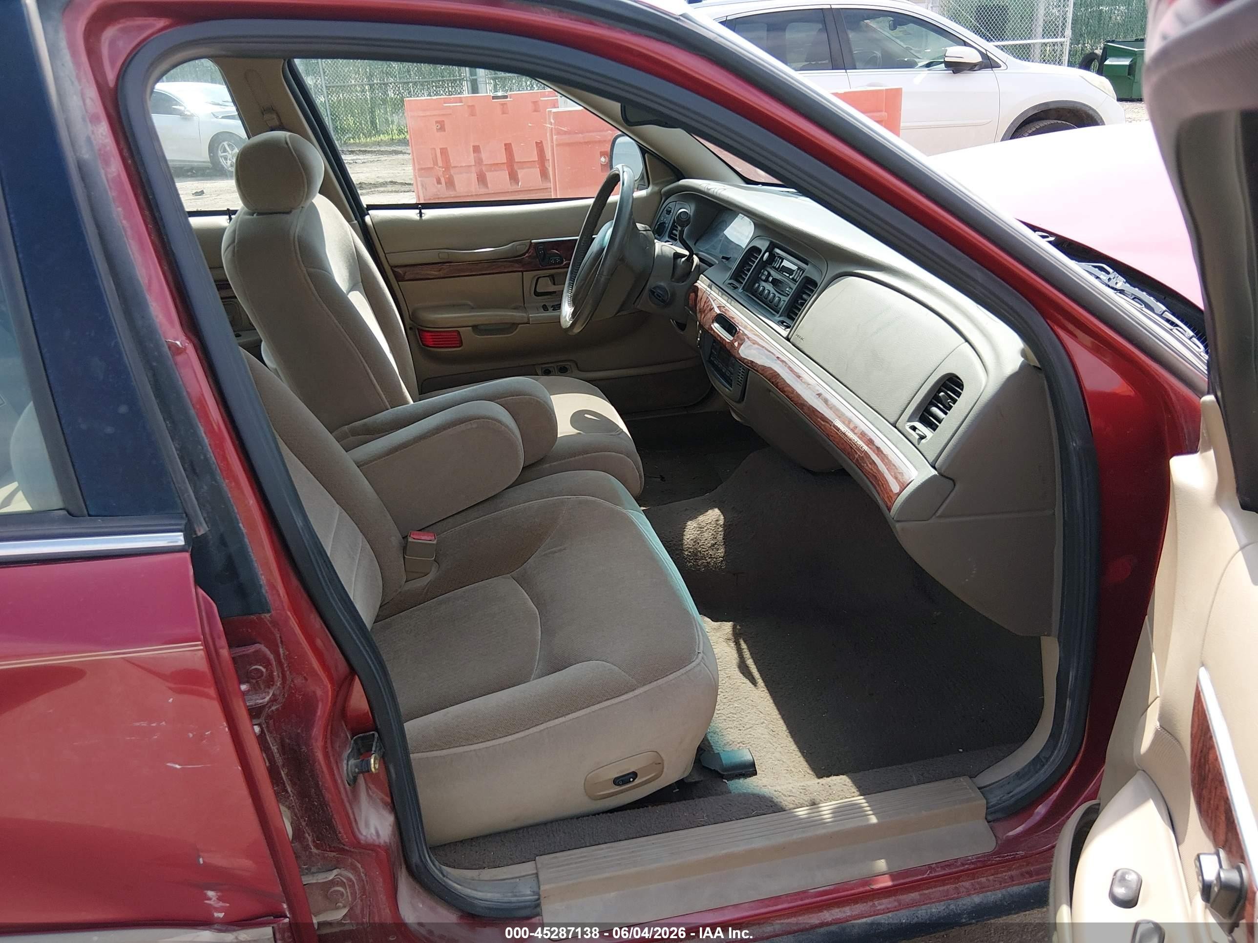 2001 Mercury Grand Marquis Ls Красный vin: 2MEFM75W31X668073