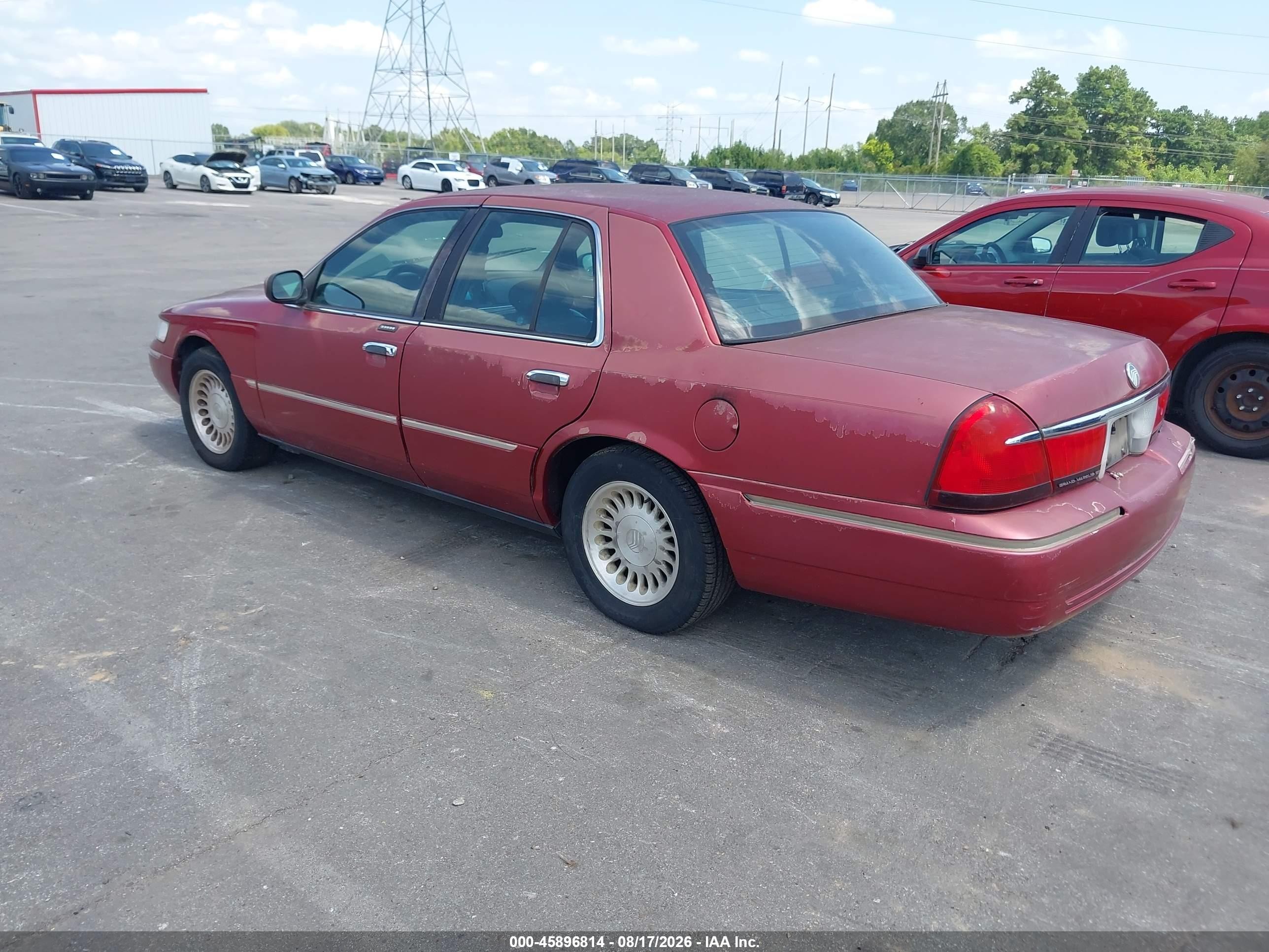 2001 Mercury Grand Marquis Ls Burgundy vin: 2MEFM75W31X680398