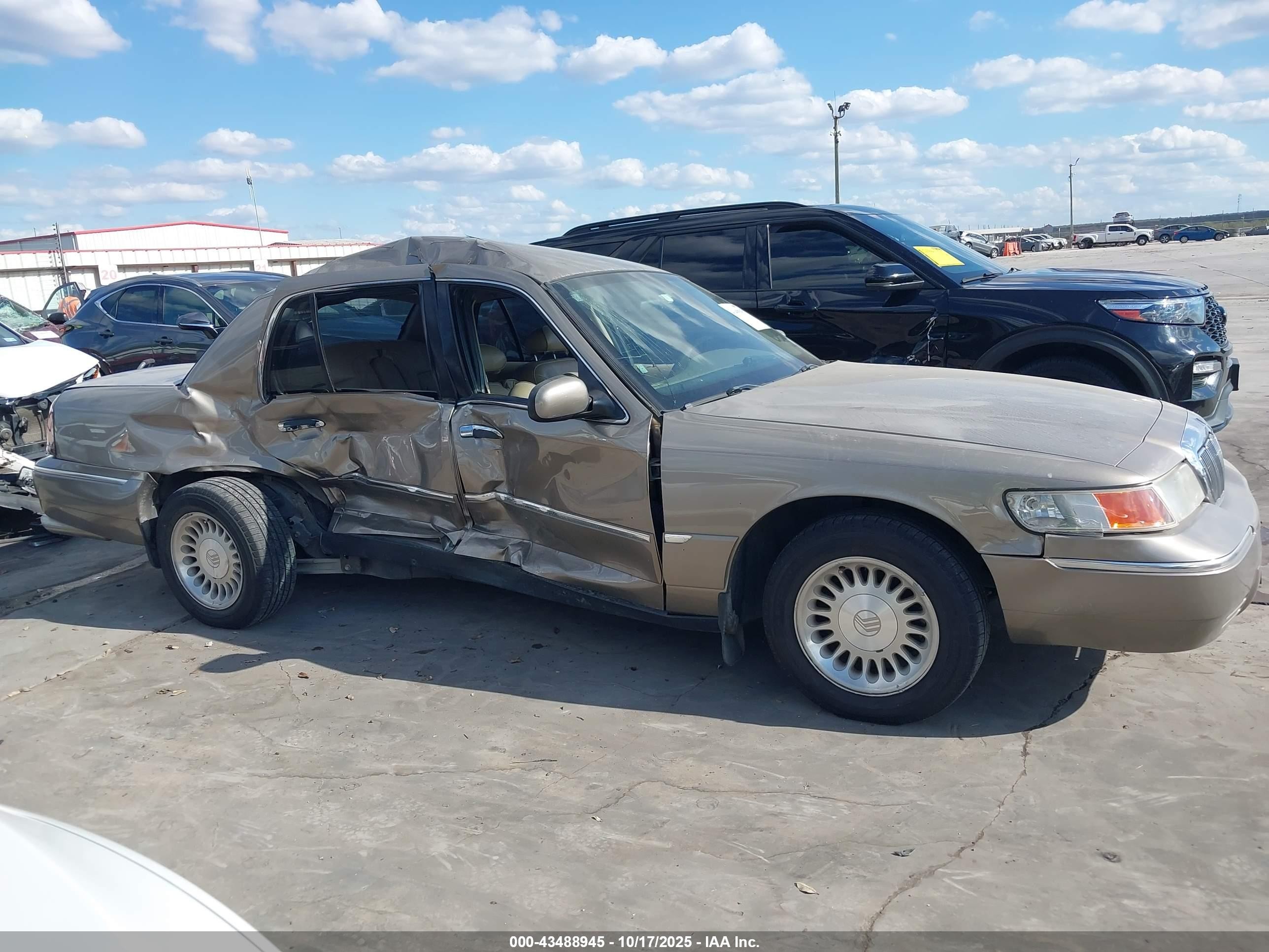 2002 Mercury Grand Marquis Ls Gold vin: 2MEFM75W32X626729