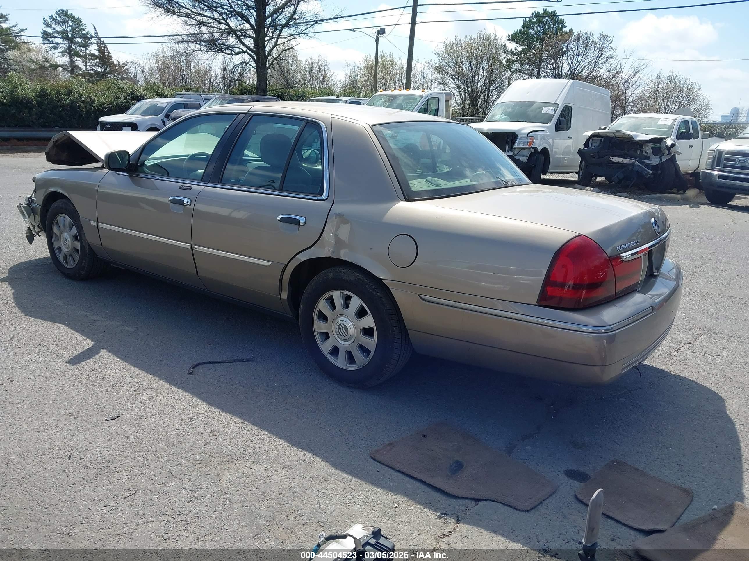 2003 Mercury Grand Marquis Ls Gold vin: 2MEFM75W33X641359