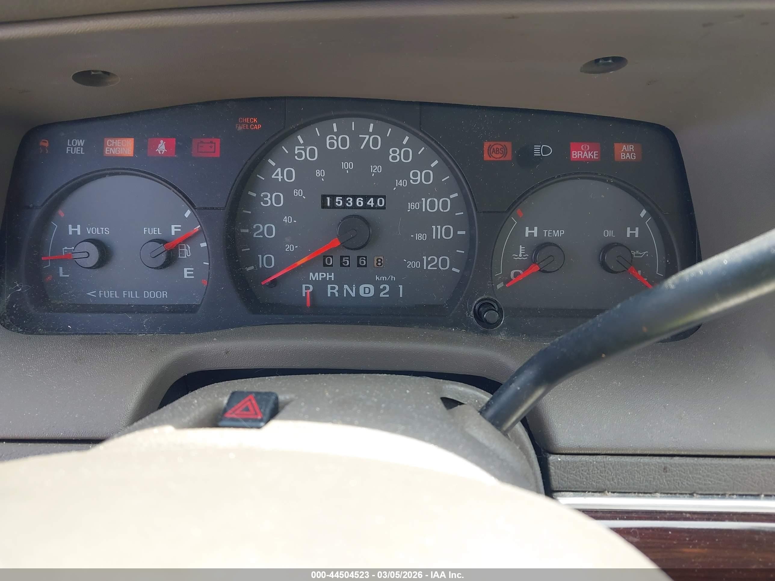2003 Mercury Grand Marquis Ls Gold vin: 2MEFM75W33X641359