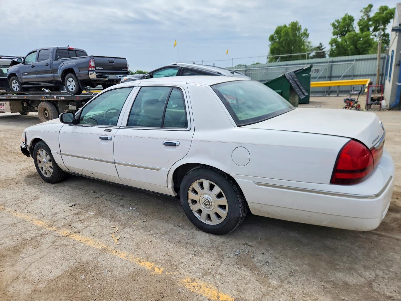 2003 Mercury Grand Marquis Ls White vin: 2MEFM75W33X669419