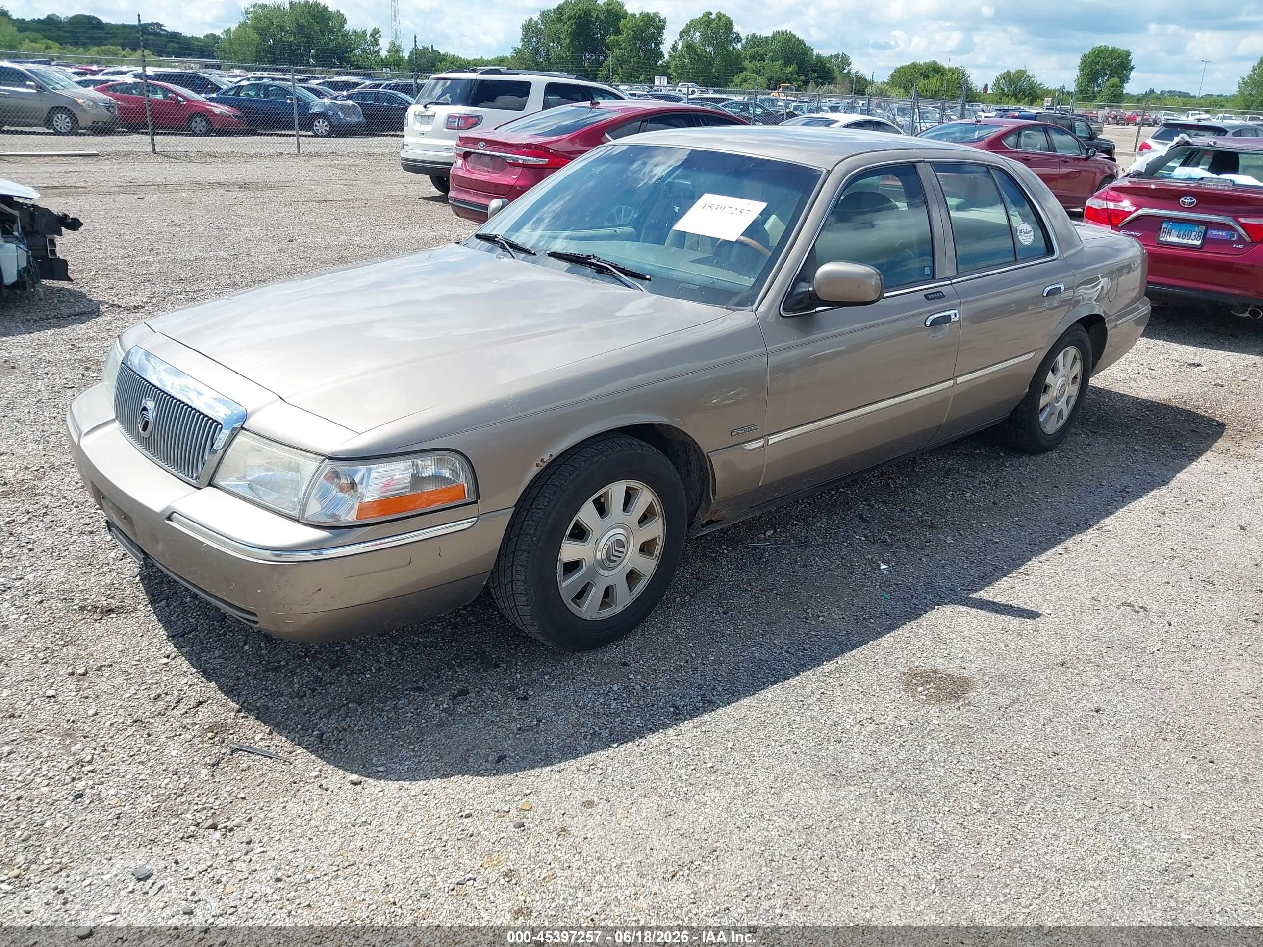2003 Mercury Grand Marquis Ls Champagne vin: 2MEFM75W33X672272