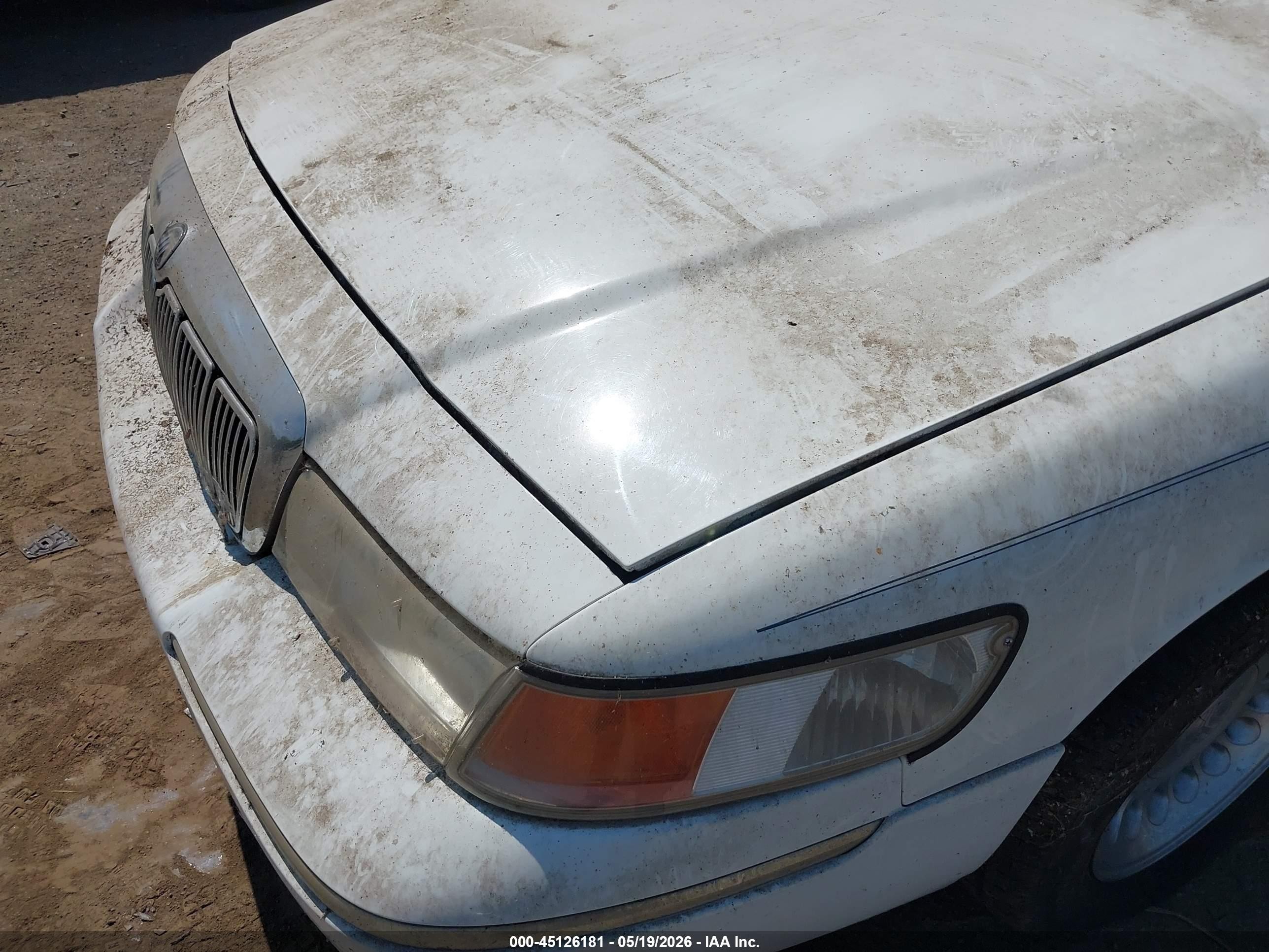 1998 Mercury Grand Marquis   White vin: 2MEFM75W3WX653080