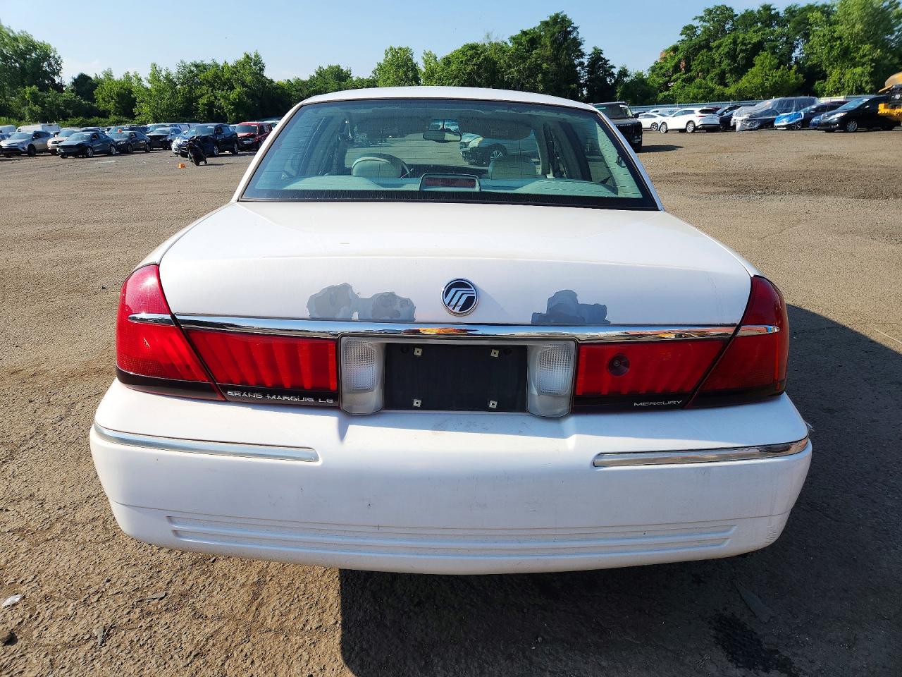 1998 Mercury Grand Marquis Ls White vin: 2MEFM75W3WX666413