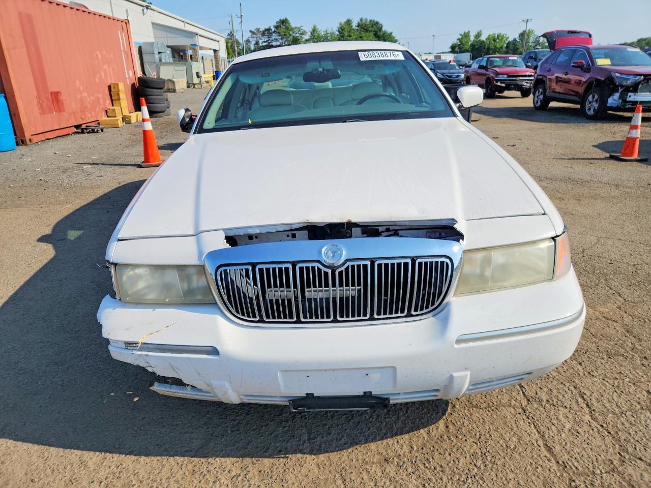 1998 Mercury Grand Marquis Ls White vin: 2MEFM75W3WX666413
