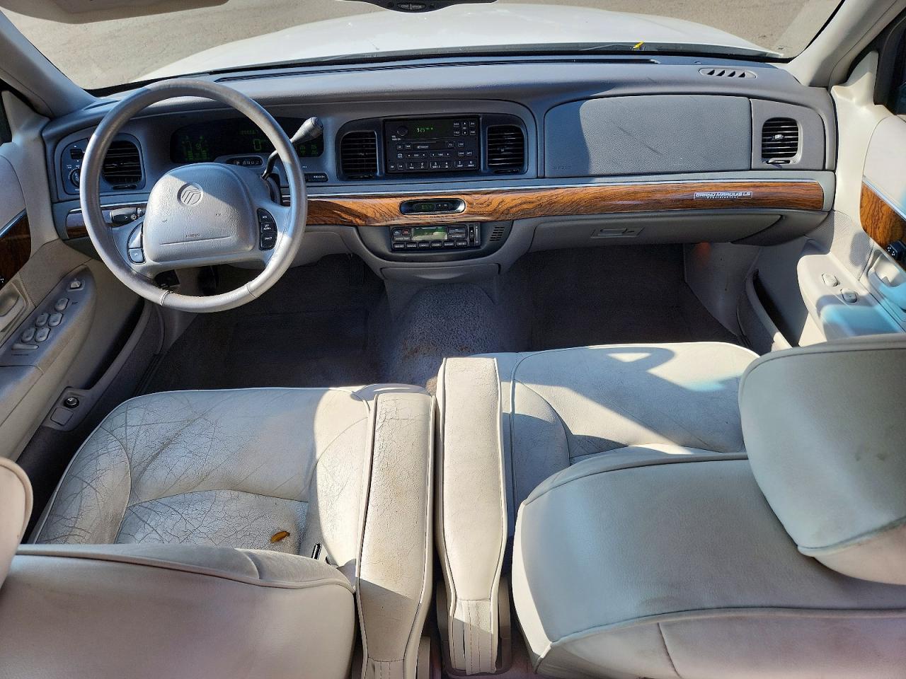 1998 Mercury Grand Marquis Ls White vin: 2MEFM75W3WX666413
