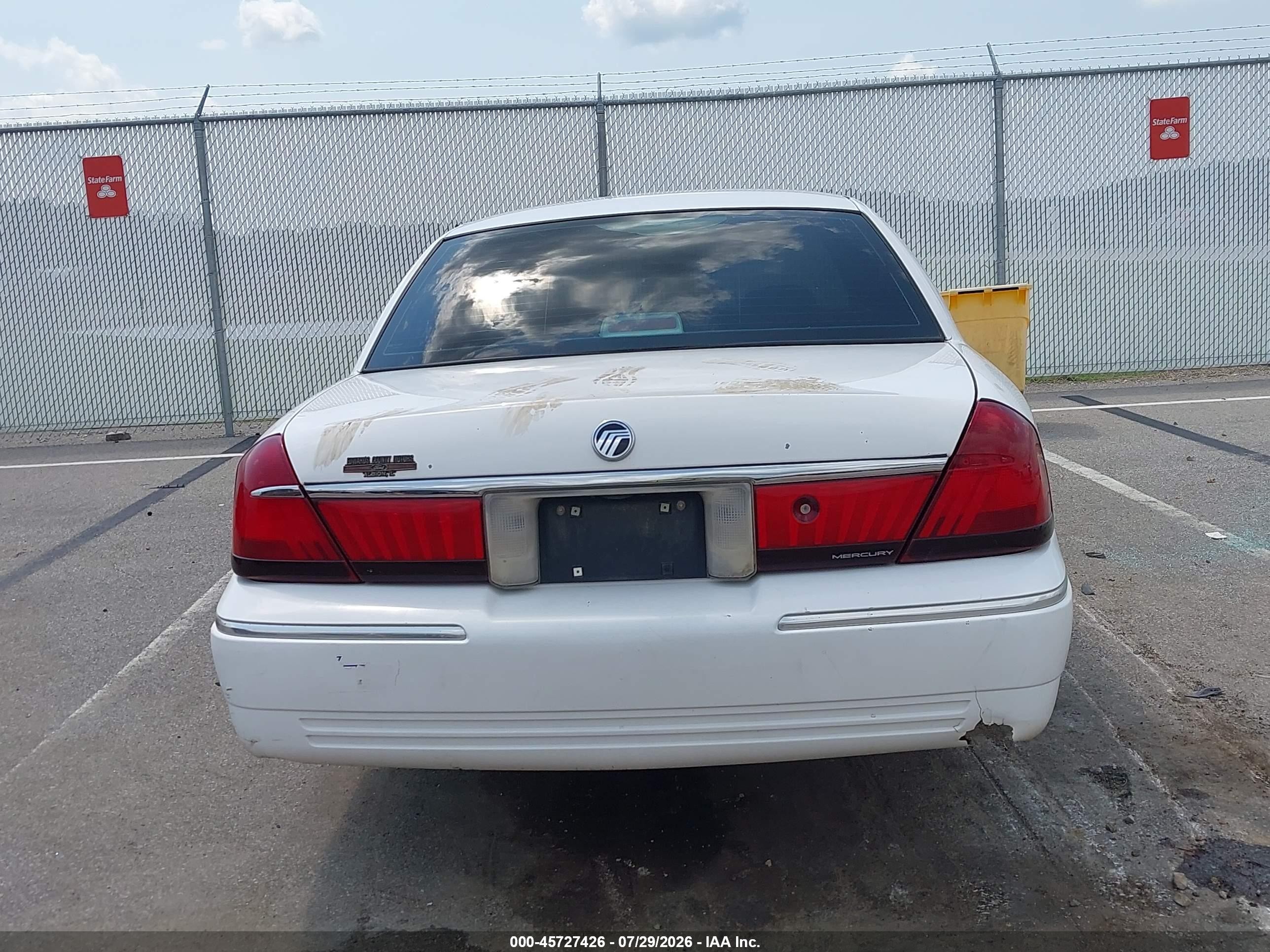 1999 Mercury Grand Marquis Ls Белый vin: 2MEFM75W3XX708645