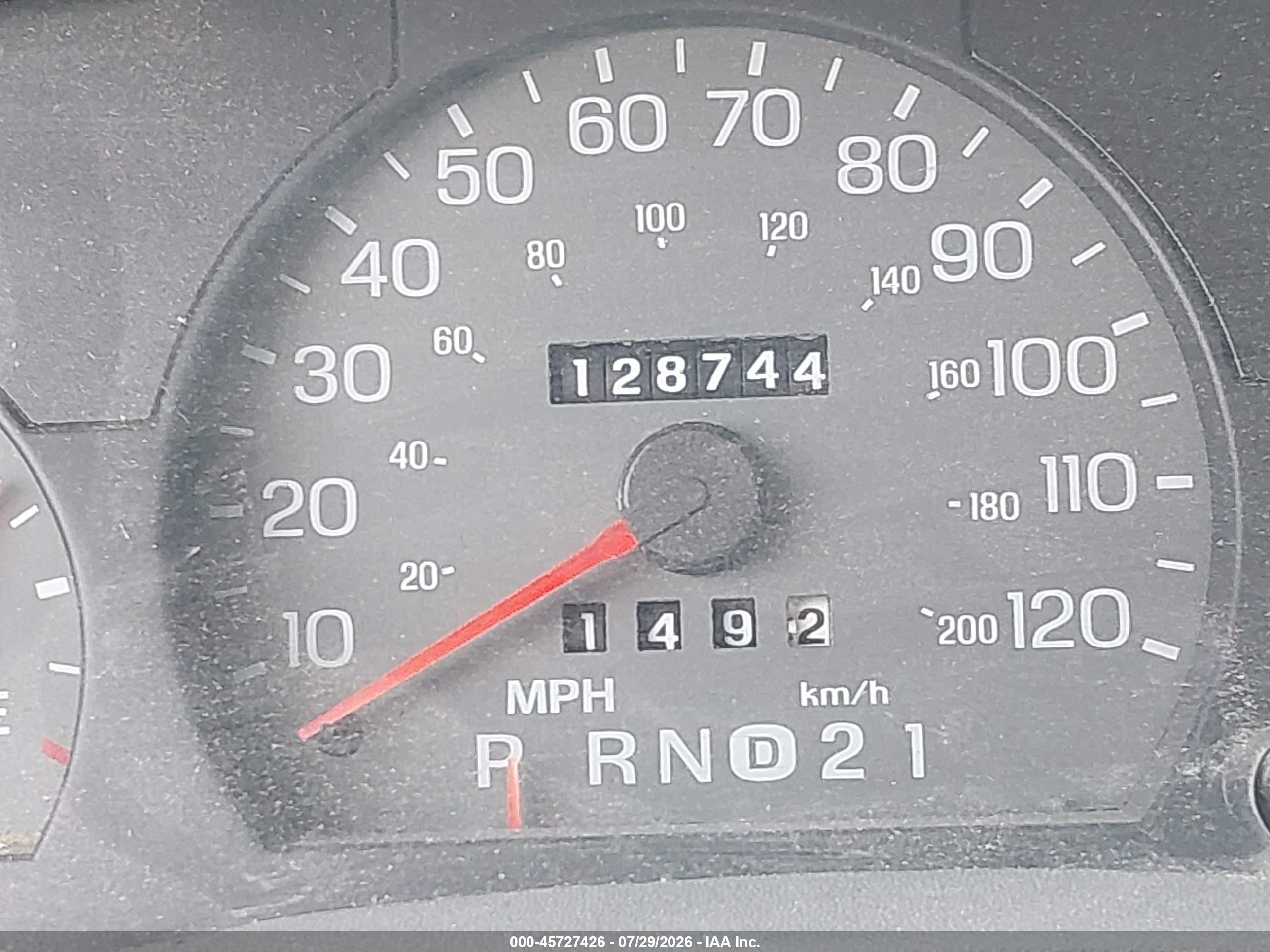1999 Mercury Grand Marquis Ls Белый vin: 2MEFM75W3XX708645