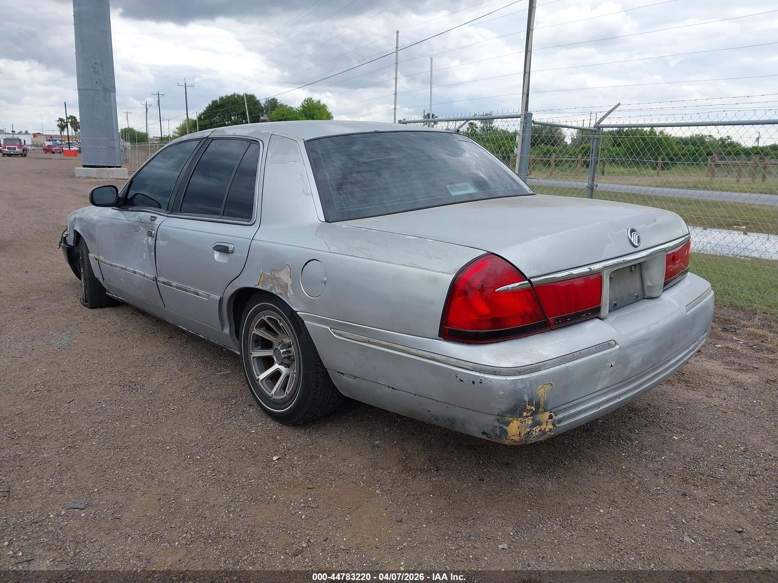 2000 Mercury Grand Marquis Ls Gray vin: 2MEFM75W3YX673008