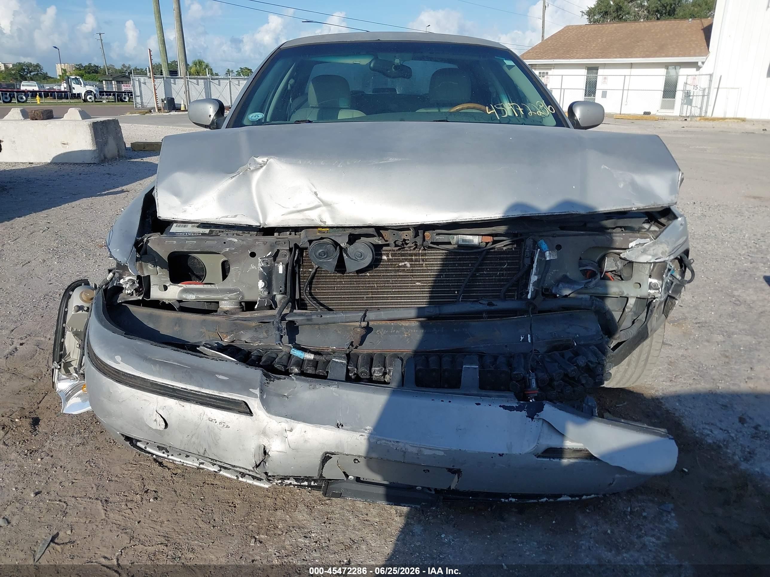 2003 Mercury Grand Marquis Ls Silver vin: 2MEFM75W43X680607