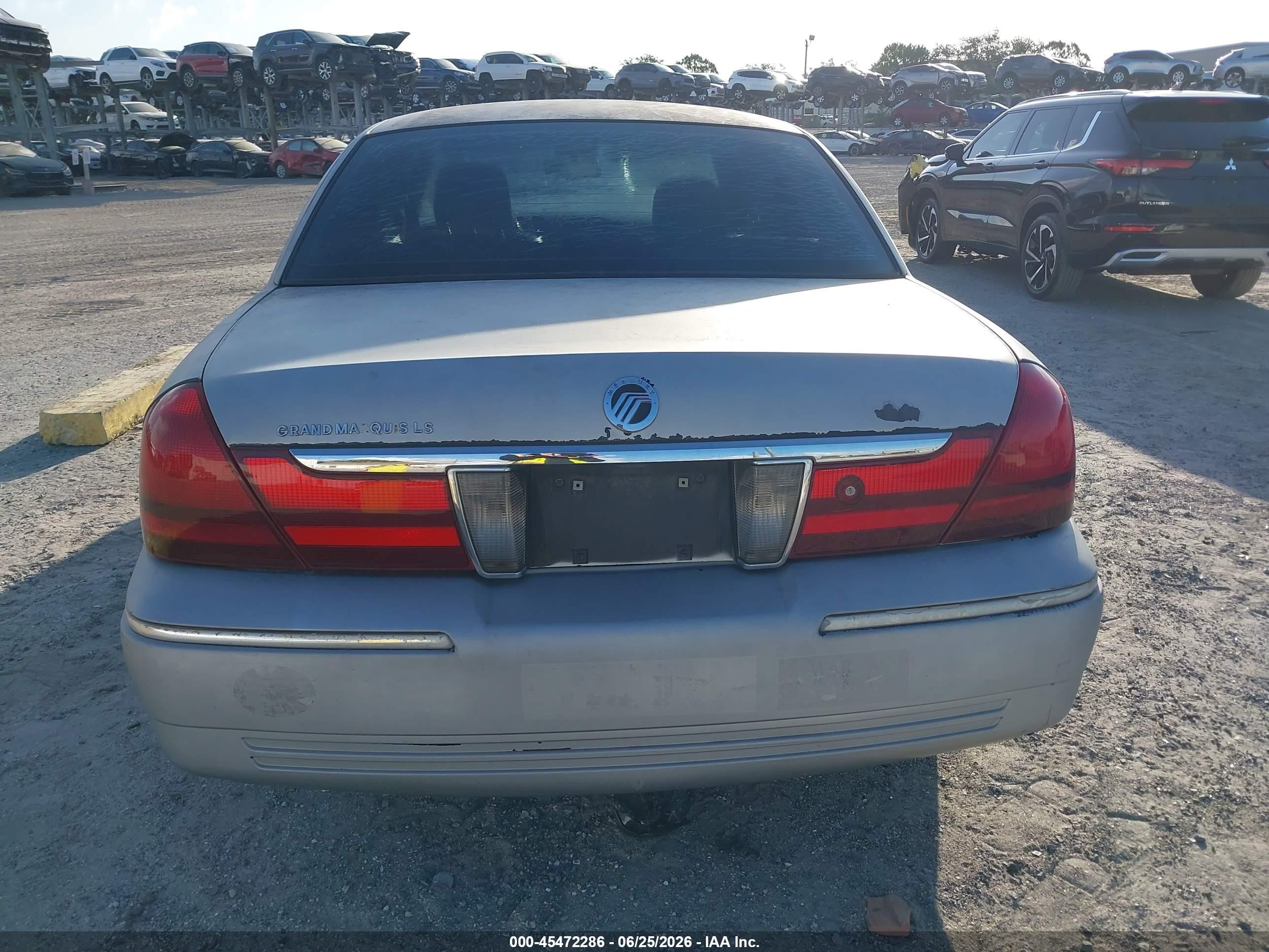2003 Mercury Grand Marquis Ls Silver vin: 2MEFM75W43X680607