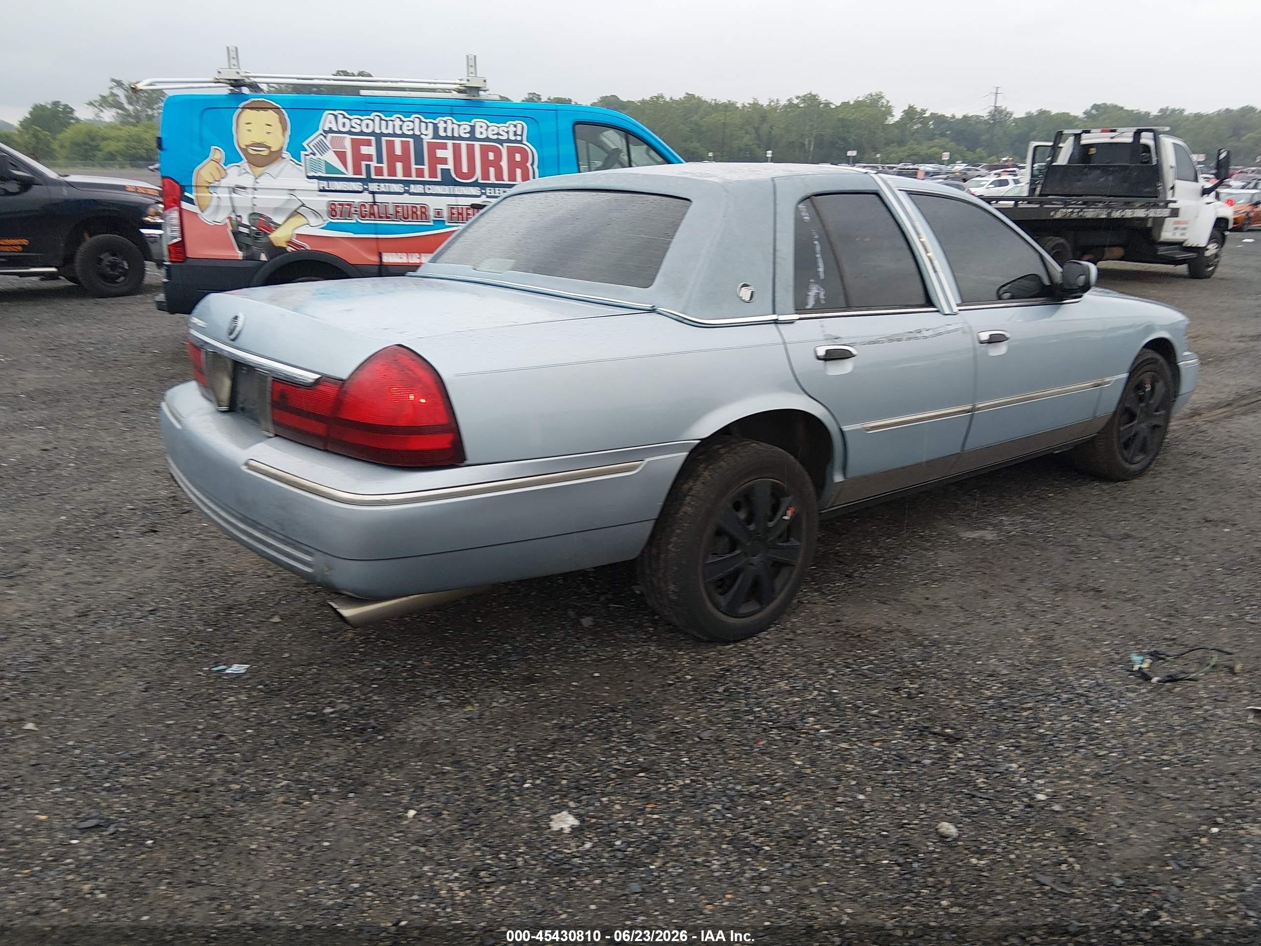 2004 Mercury Grand Marquis Ls Blue vin: 2MEFM75W44X687770