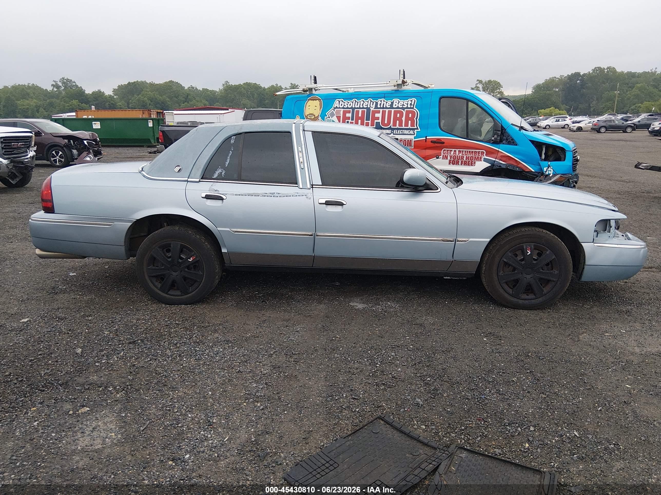 2004 Mercury Grand Marquis Ls Blue vin: 2MEFM75W44X687770