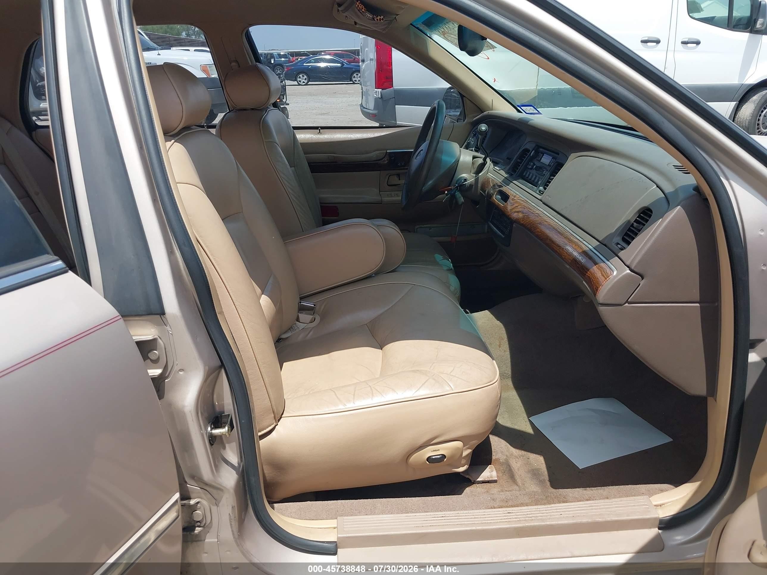 1998 Mercury Grand Marquis   Gold vin: 2MEFM75W4WX612375