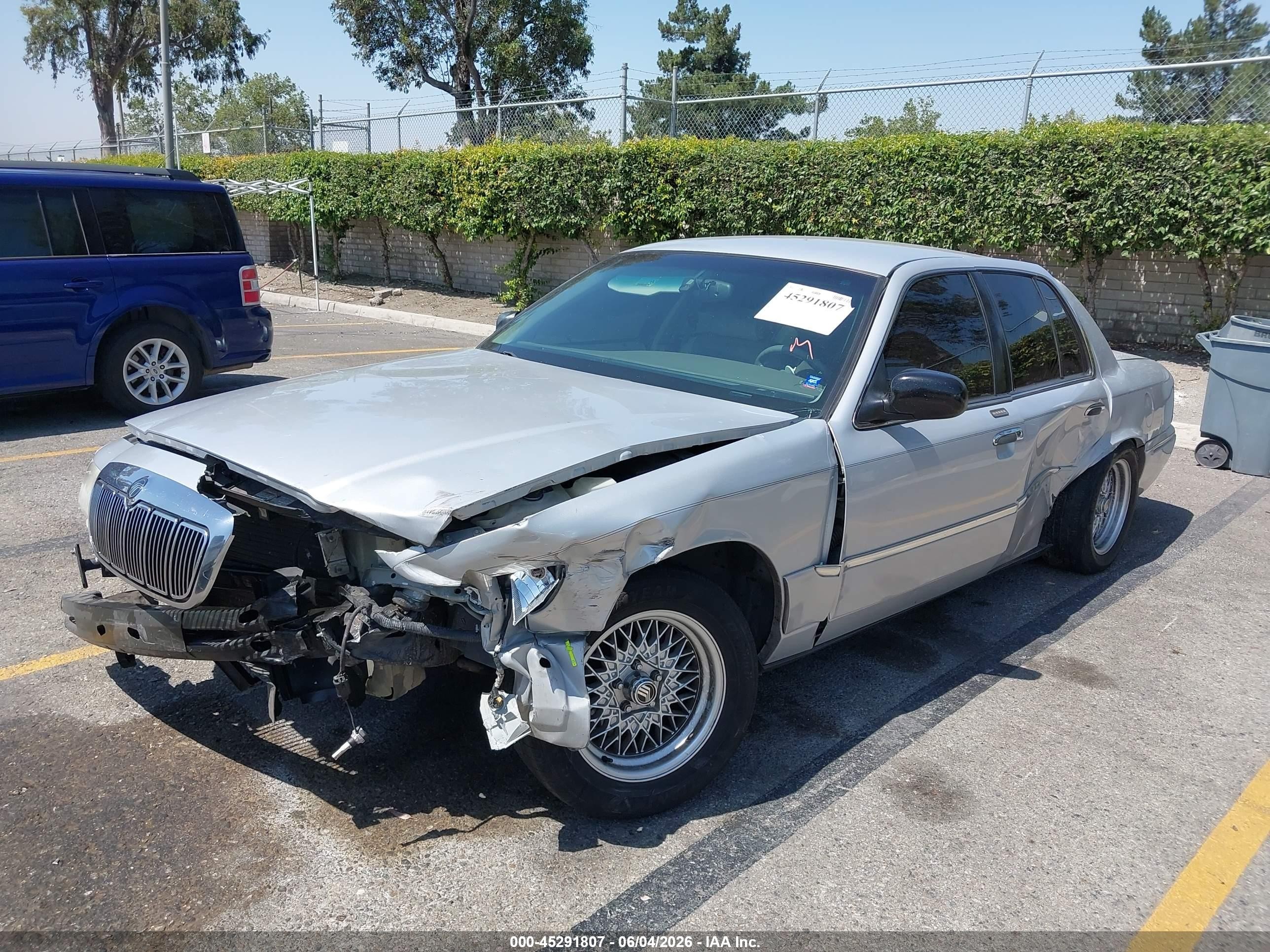 2000 Mercury Grand Marquis Ls Silver vin: 2MEFM75W4YX614159