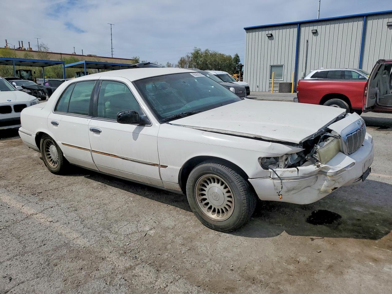 2000 Mercury Grand Marquis Ls White vin: 2MEFM75W4YX722359