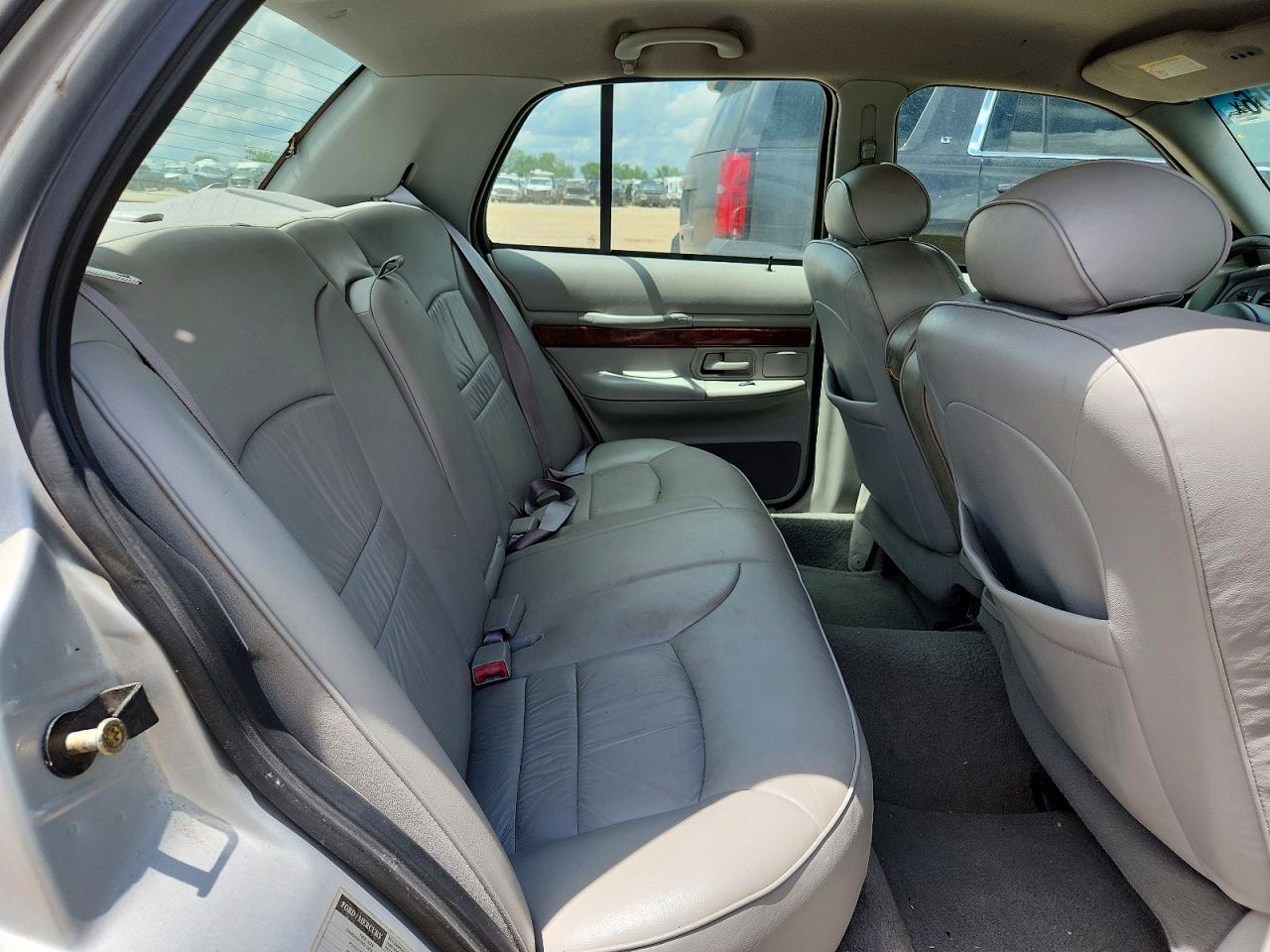 2001 Mercury Grand Marquis Ls Silver vin: 2MEFM75W51X602513