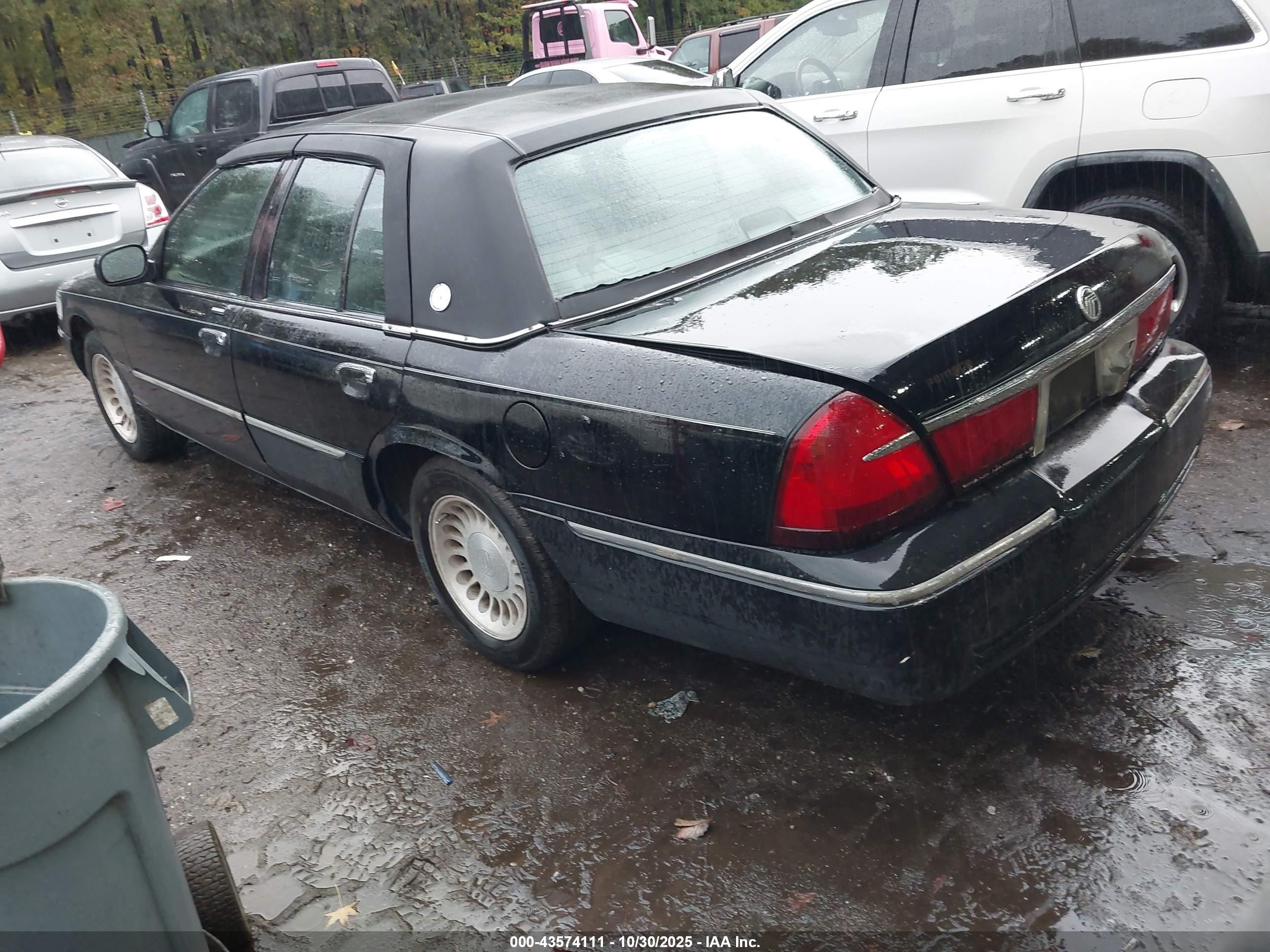 2002 Mercury Grand Marquis Ls Black vin: 2MEFM75W52X610953